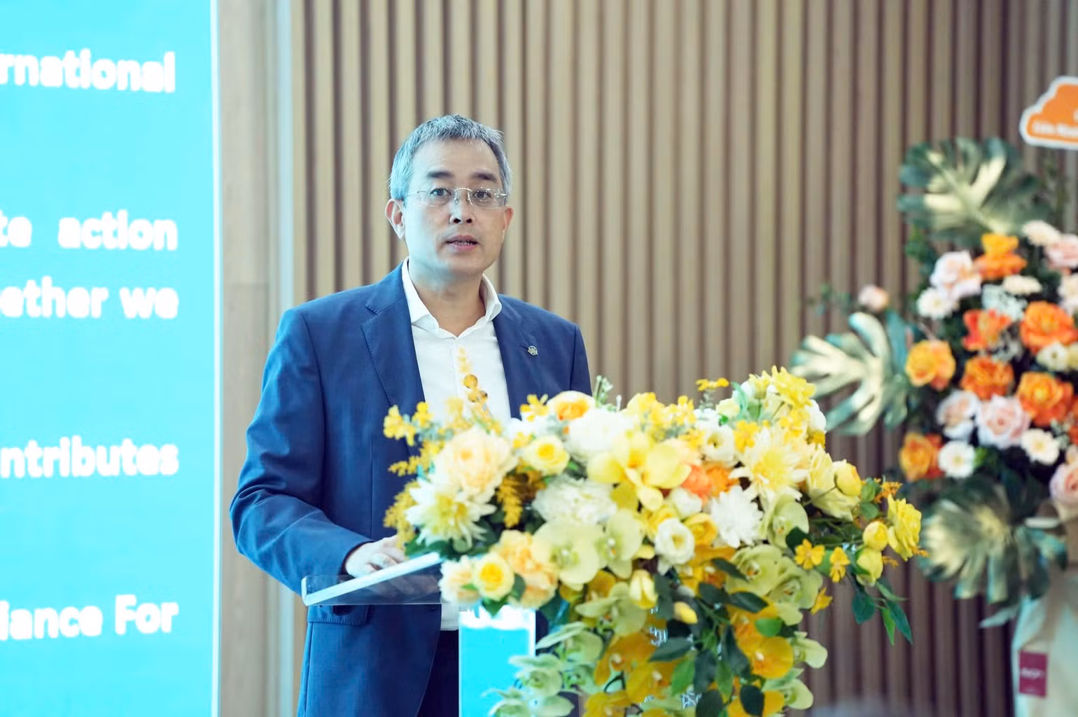 anh-1-chu-tich-hdqt-vietnam-airlines-ong-dang-ngoc-hoa-phat-bieu-khai-mac-le-ra-mat-lien-minh-xanh-phat-trien-ben-vung.jpg