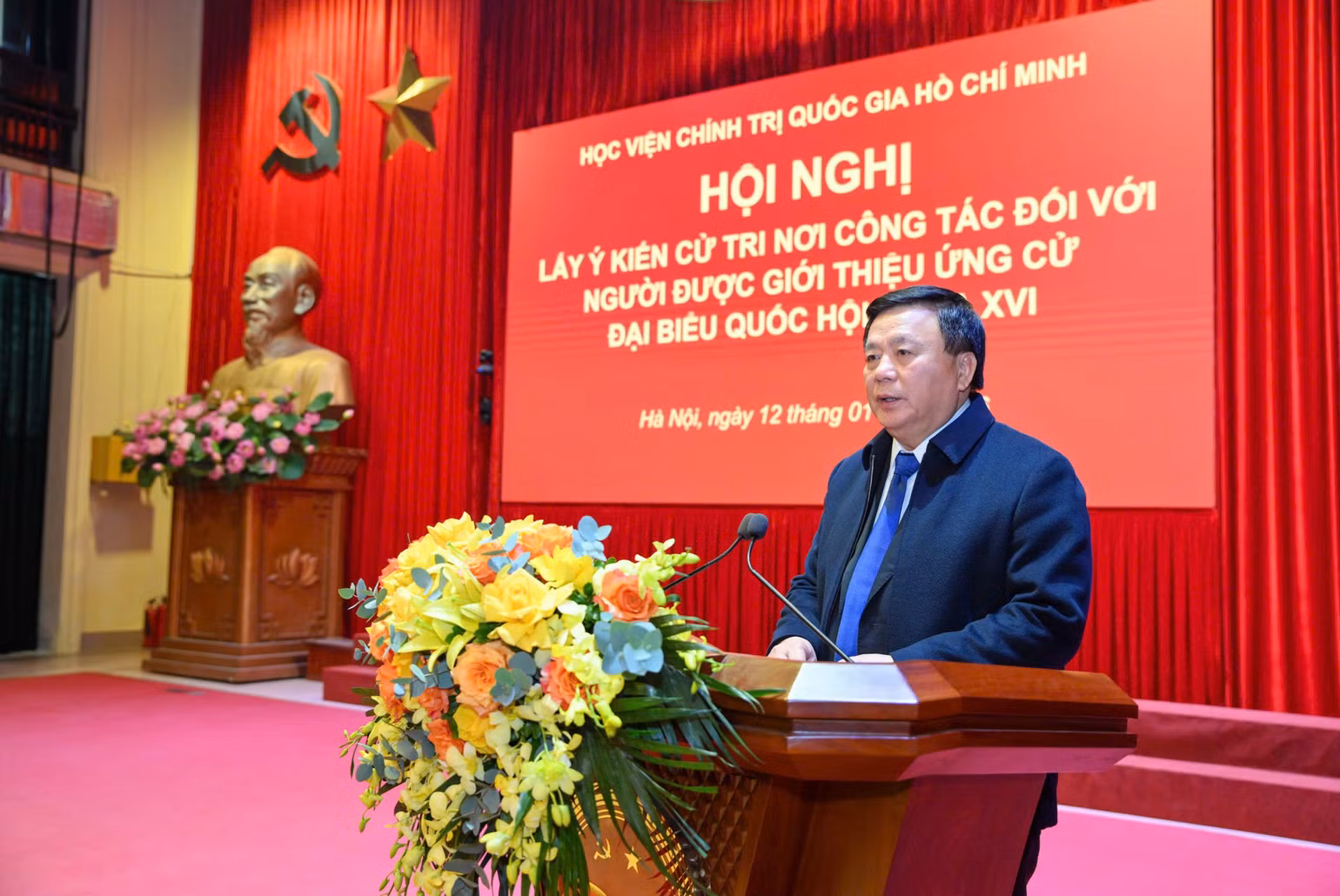 gen-h-12011-thang.jpg