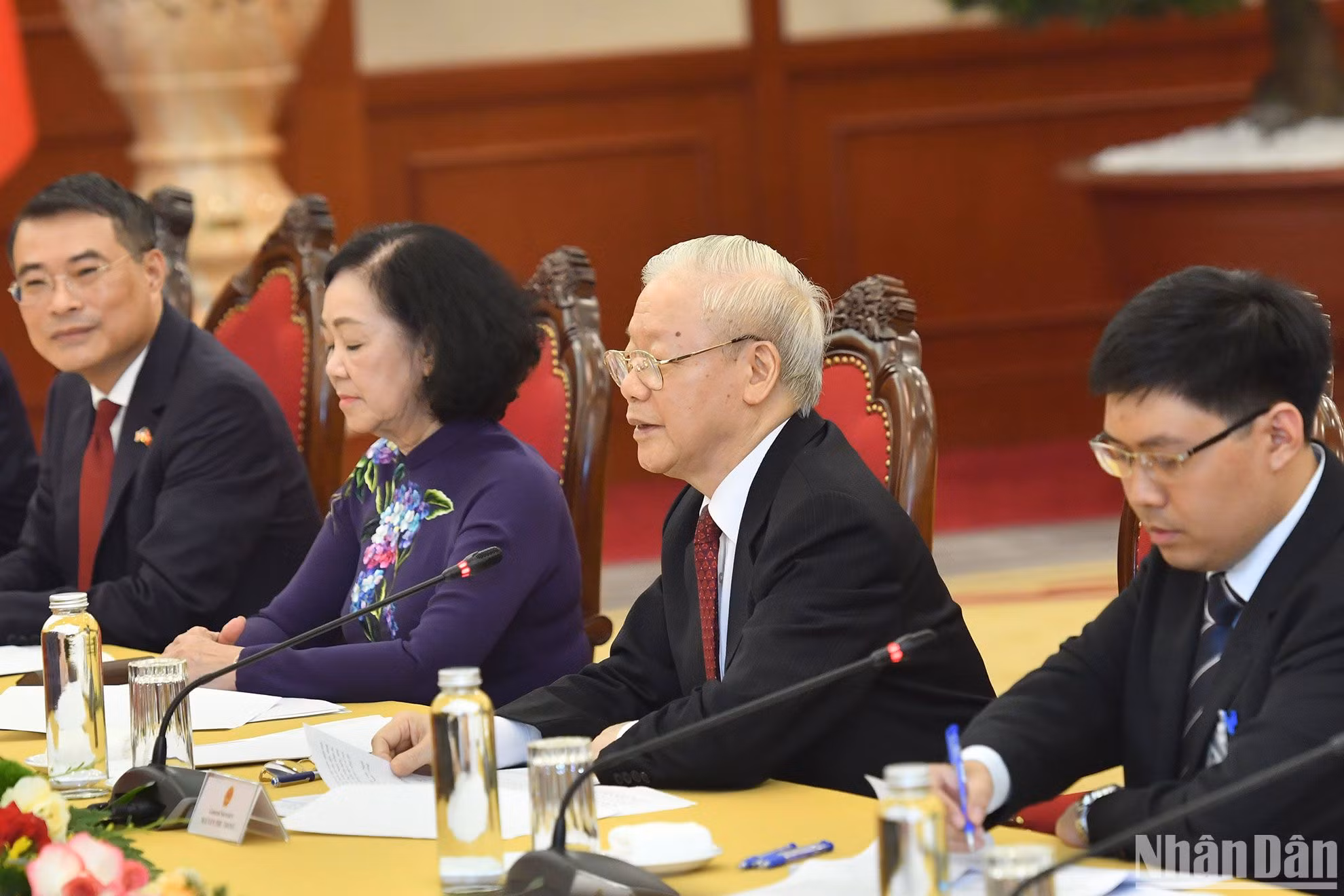 Tổng Bí thư Nguyễn Phú Trọng phát biểu tại buổi hội đàm với Tổng thống Hoa Kỳ Joe Biden. Tổng Bí thư Nguyễn Phú Trọng phát biểu tại buổi hội đàm với Tổng thống Hoa Kỳ Joe Biden.