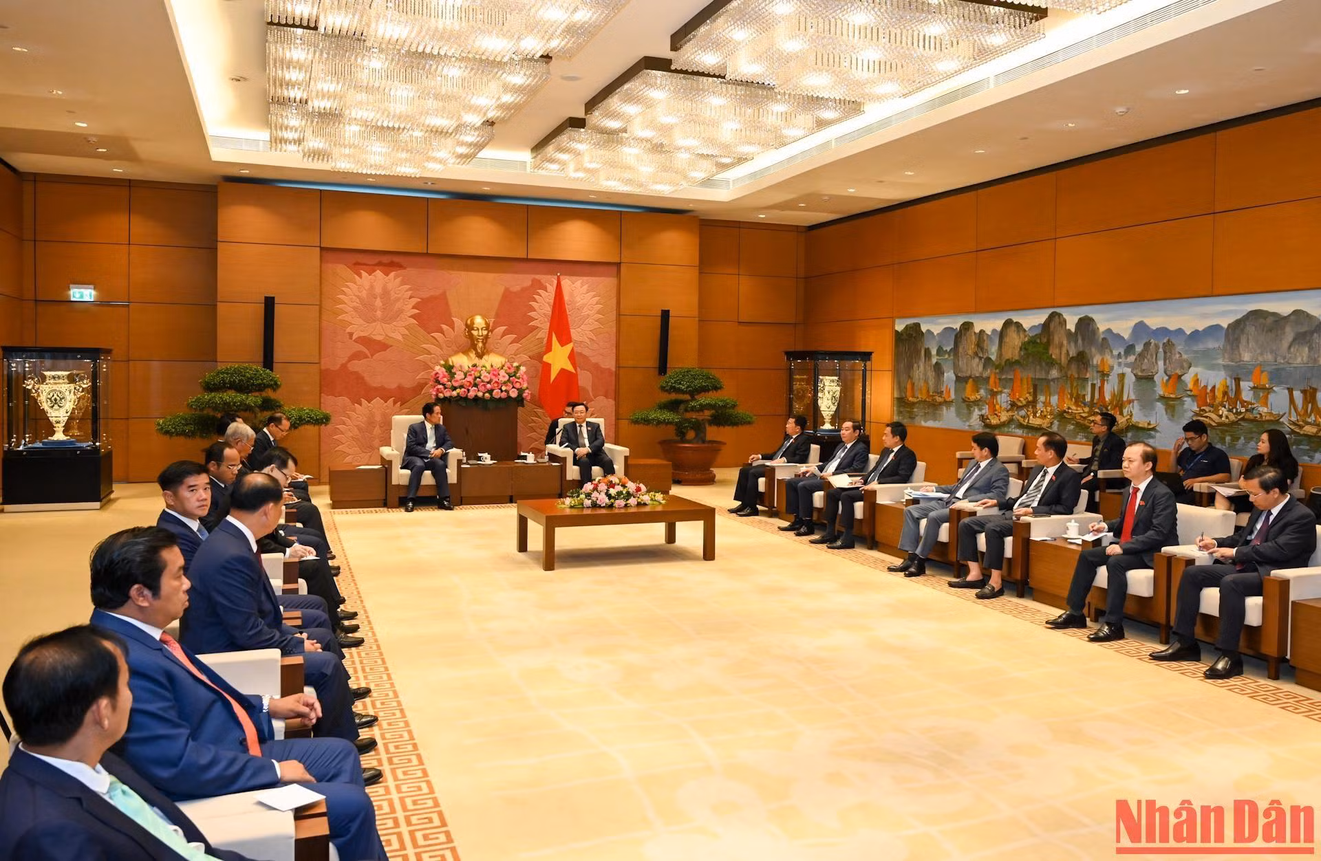 Quang cảnh buổi tiếp tại Nhà Quốc hội.