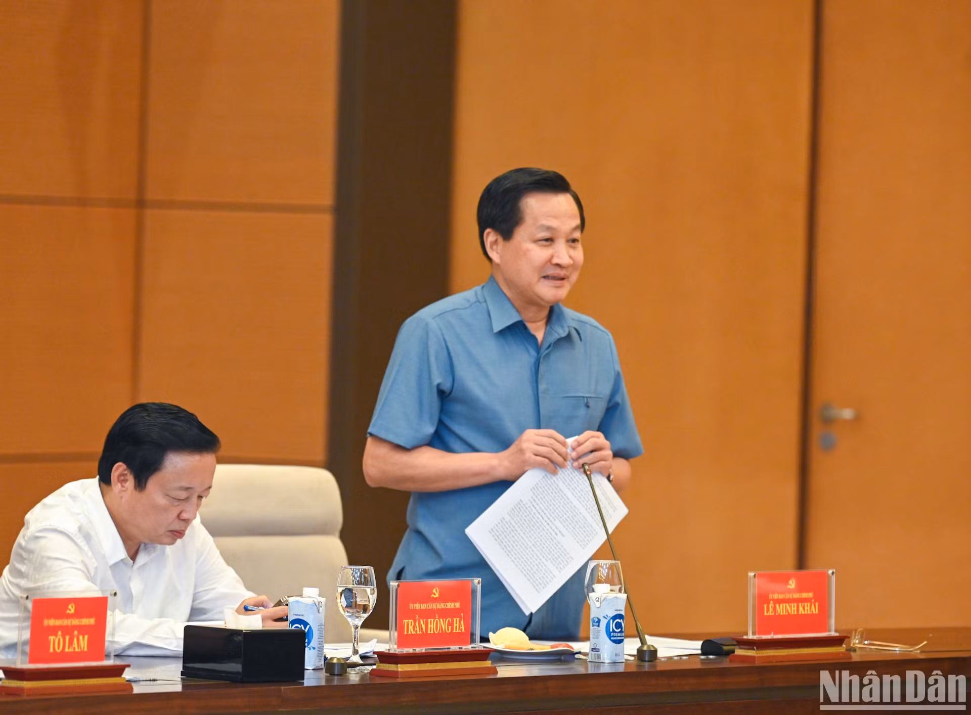 Phó Thủ tướng Chính phủ Lê Minh Khái phát biểu ý kiến tại hội nghị. Phó Thủ tướng Chính phủ Lê Minh Khái phát biểu ý kiến tại hội nghị.