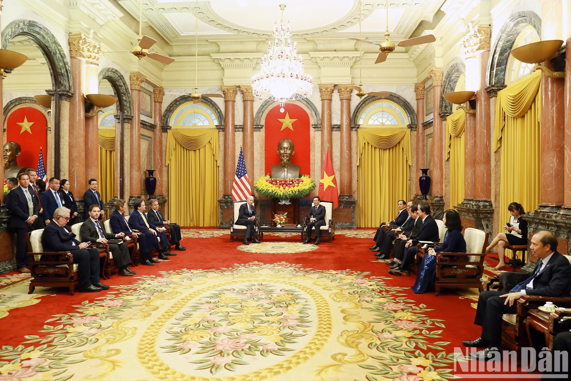 Quang cảnh buổi tiếp của Chủ tịch nước Võ Văn Thưởng với Tổng thống Joe Biden tại Phủ Chủ tịch. (Ảnh: THỦY NGUYÊN) Quang cảnh buổi tiếp của Chủ tịch nước Võ Văn Thưởng với Tổng thống Joe Biden tại Phủ Chủ tịch. (Ảnh: THỦY NGUYÊN)