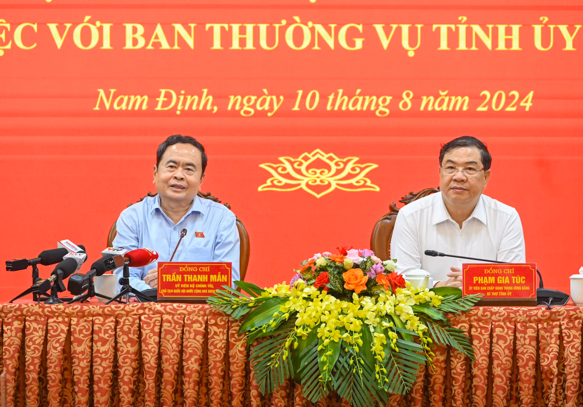 Chủ tịch Quốc hội Trần Thanh Mẫn chủ trì buổi làm việc với Ban Thường vụ Tỉnh ủy Nam Định.