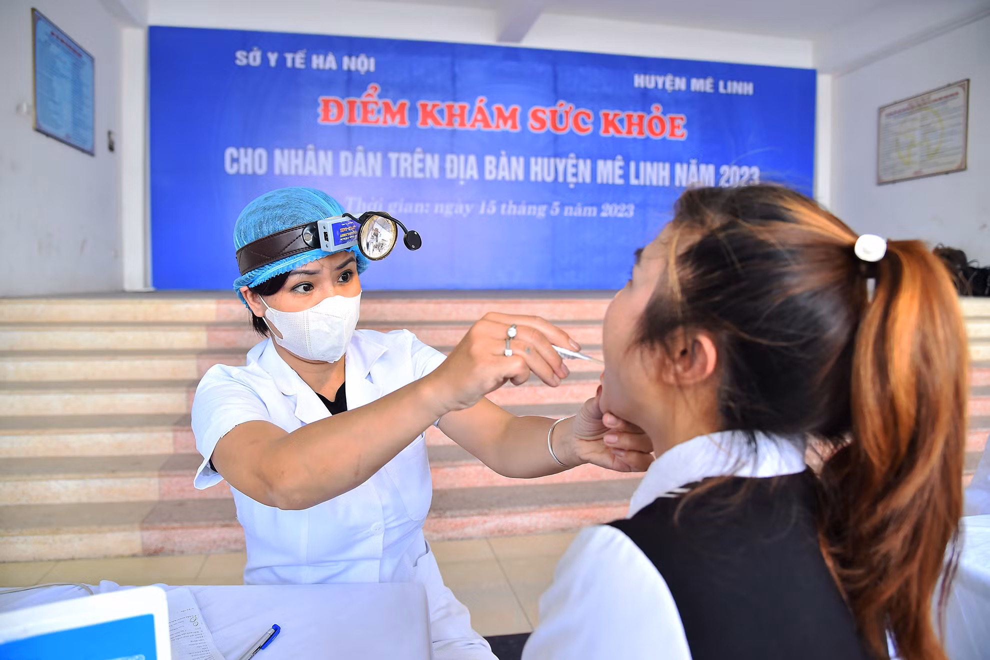 Chương trình khám, quản lý sức khỏe cho nhân dân trên địa bàn huyện Mê Linh năm 2023 là một trong những hoạt động có ý nghĩa nhân văn, sâu sắc và hết sức thiết thực trong công tác quản lý, chăm sóc, bảo vệ cũng như nâng cao sức khỏe cho người dân.