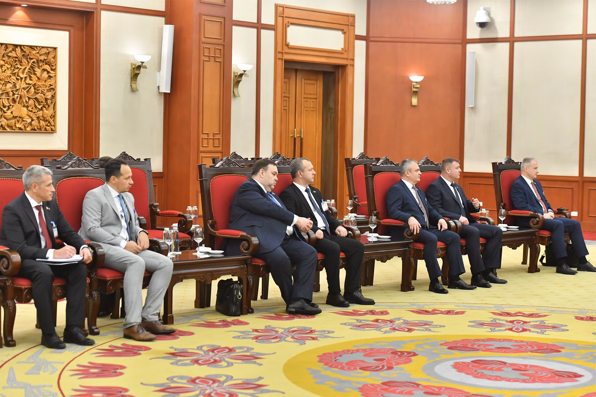 Đoàn đại biểu cấp cao Cộng hòa Belarus tại buổi tiếp.