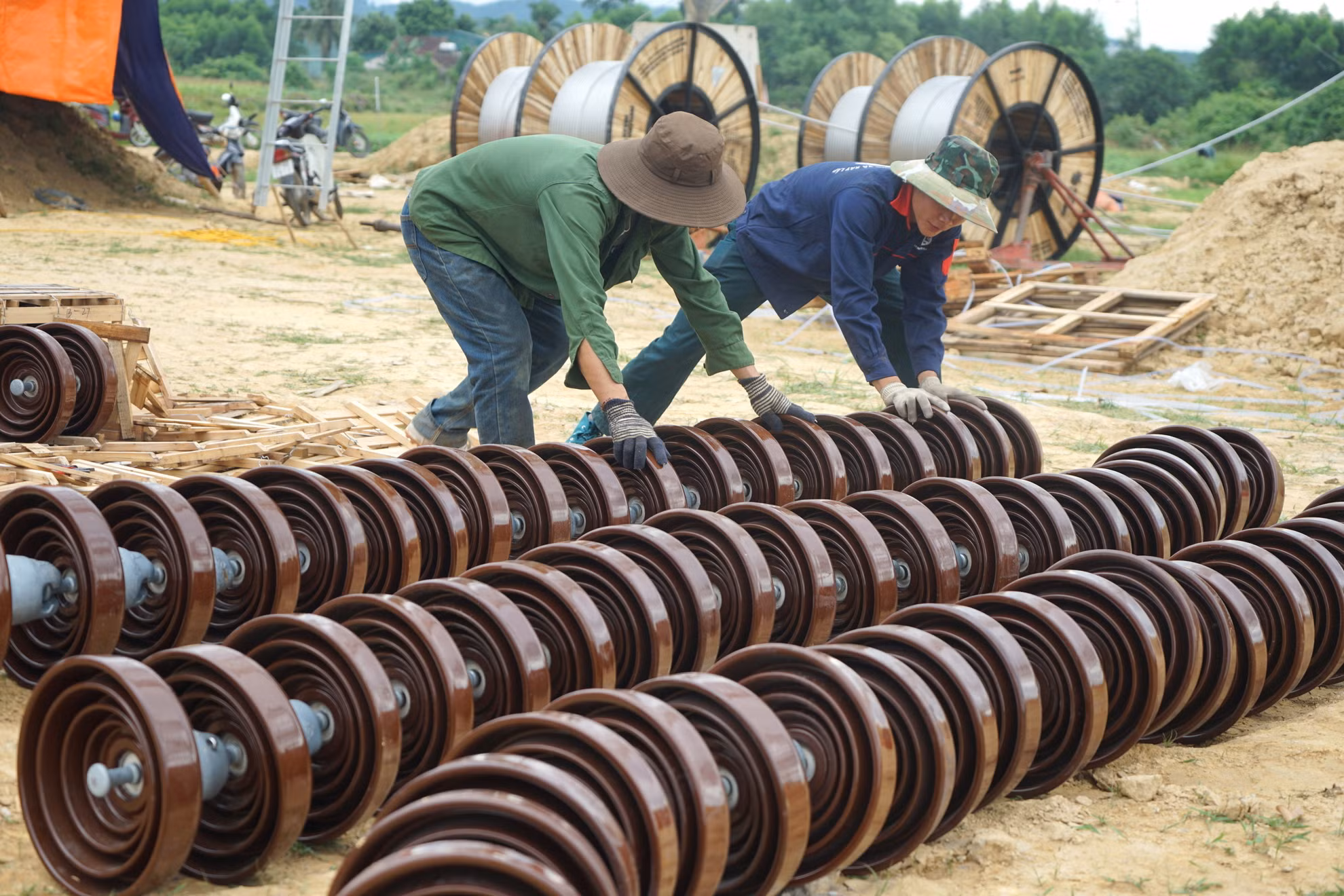 Tiến độ thi công vẫn đang được bảo đảm theo kế hoạch.
