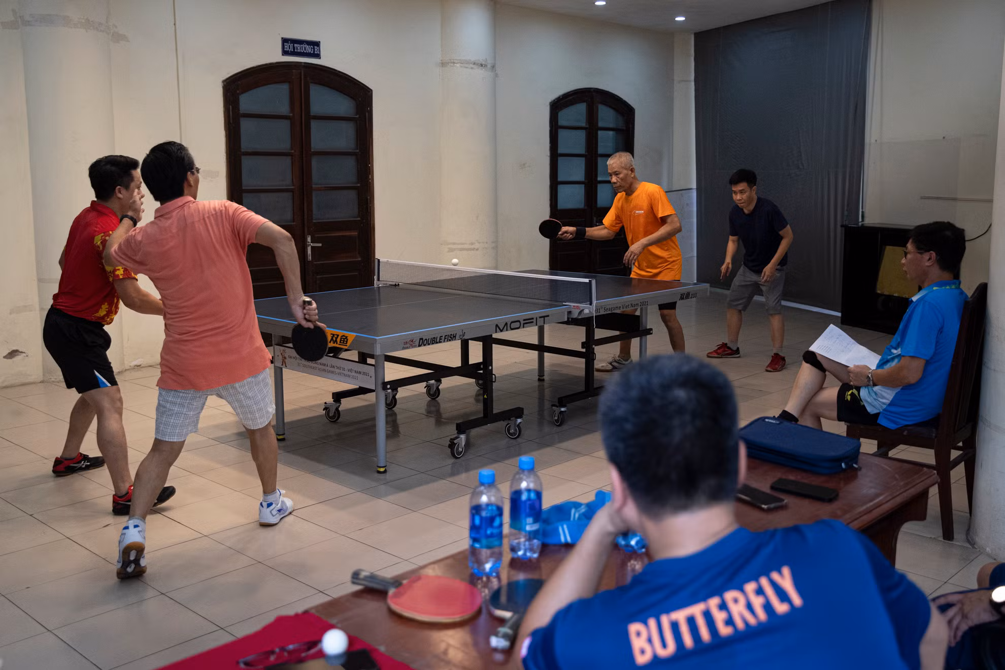 Một trong những thế mạnh của phong trào thể thao Báo Nhân Dân là môn bóng bàn. Không chỉ thu hút các thành viên của Câu lạc bộ Bóng bàn Báo Nhân Dân mà giải đấu năm nay còn có sự tham gia của nhiều đoàn viên hâm mộ, yêu thích môn thể thao này từ các đơn vị Công đoàn trực thuộc.