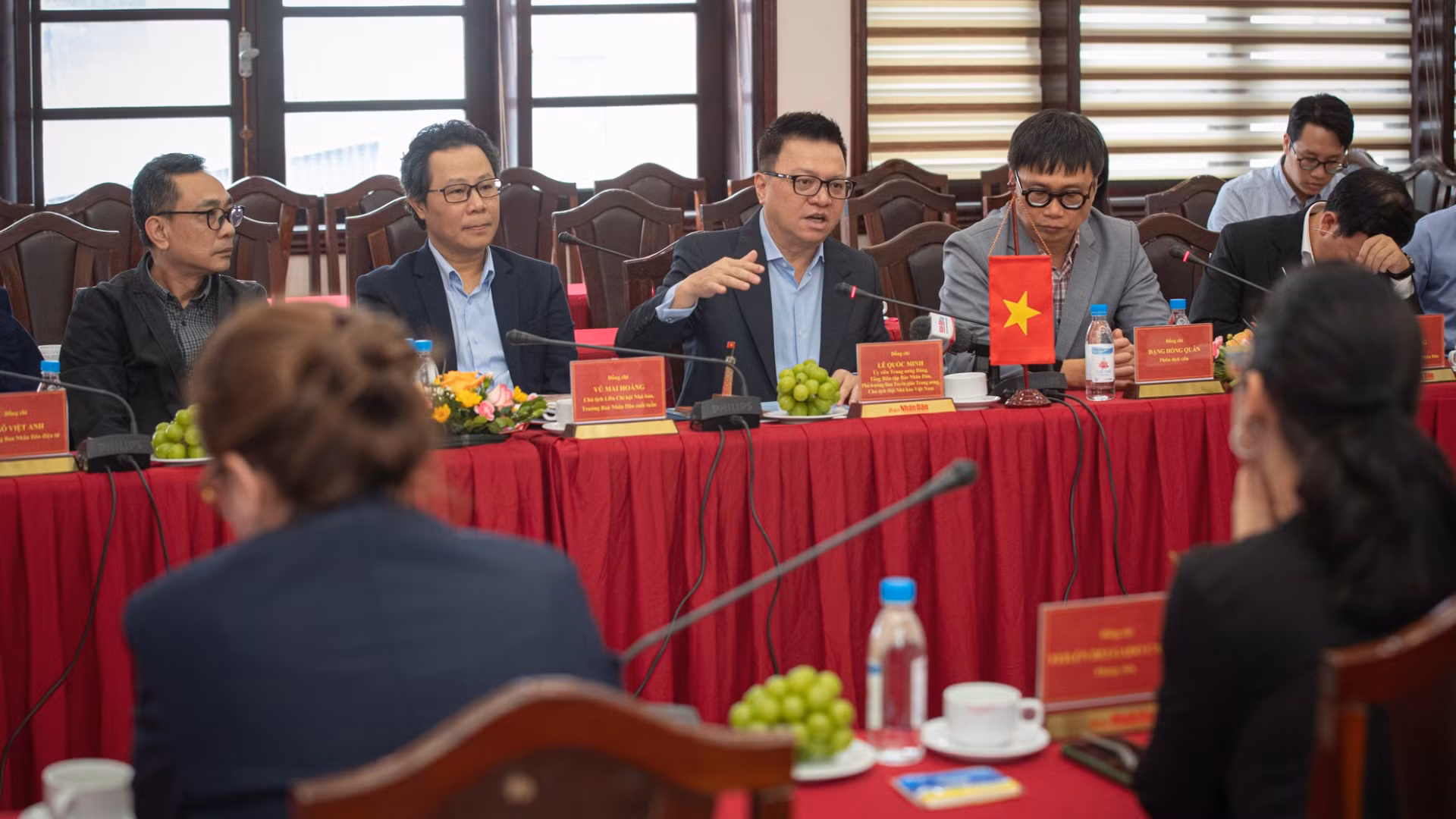 Tổng Biên tập Lê Quốc Minh phát biểu tại Tọa đàm. (Ảnh: SƠN TÙNG) Tổng Biên tập Lê Quốc Minh phát biểu tại Tọa đàm. (Ảnh: SƠN TÙNG)