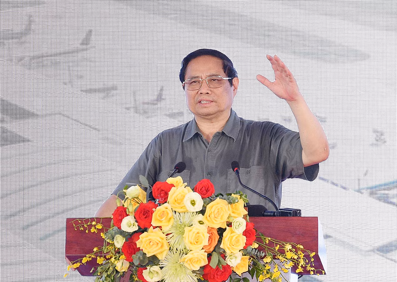 Thủ tướng Phạm Minh Chính phát biểu tại Lễ khởi công Dự án mở rộng Nhà ga hành khách T2 (Nội Bài).