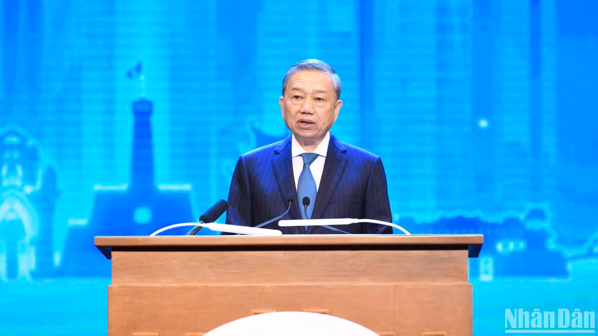 Tổng Bí thư Tô Lâm phát biểu thông điệp chính sách tại Hội nghị P4G Việt Nam 2025. (Ảnh: DUY LINH)