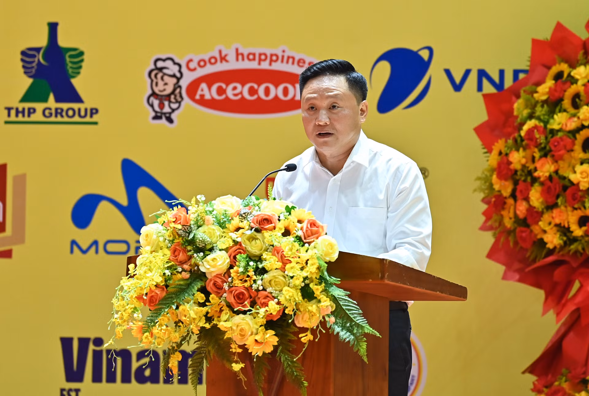 Phó Tổng Biên tập Báo Nhân Dân Phan Văn Hùng phát biểu bế mạc Giải vô địch bóng bàn quốc gia Báo Nhân Dân lần thứ 43. Phó Tổng Biên tập Báo Nhân Dân Phan Văn Hùng phát biểu bế mạc Giải vô địch bóng bàn quốc gia Báo Nhân Dân lần thứ 43.