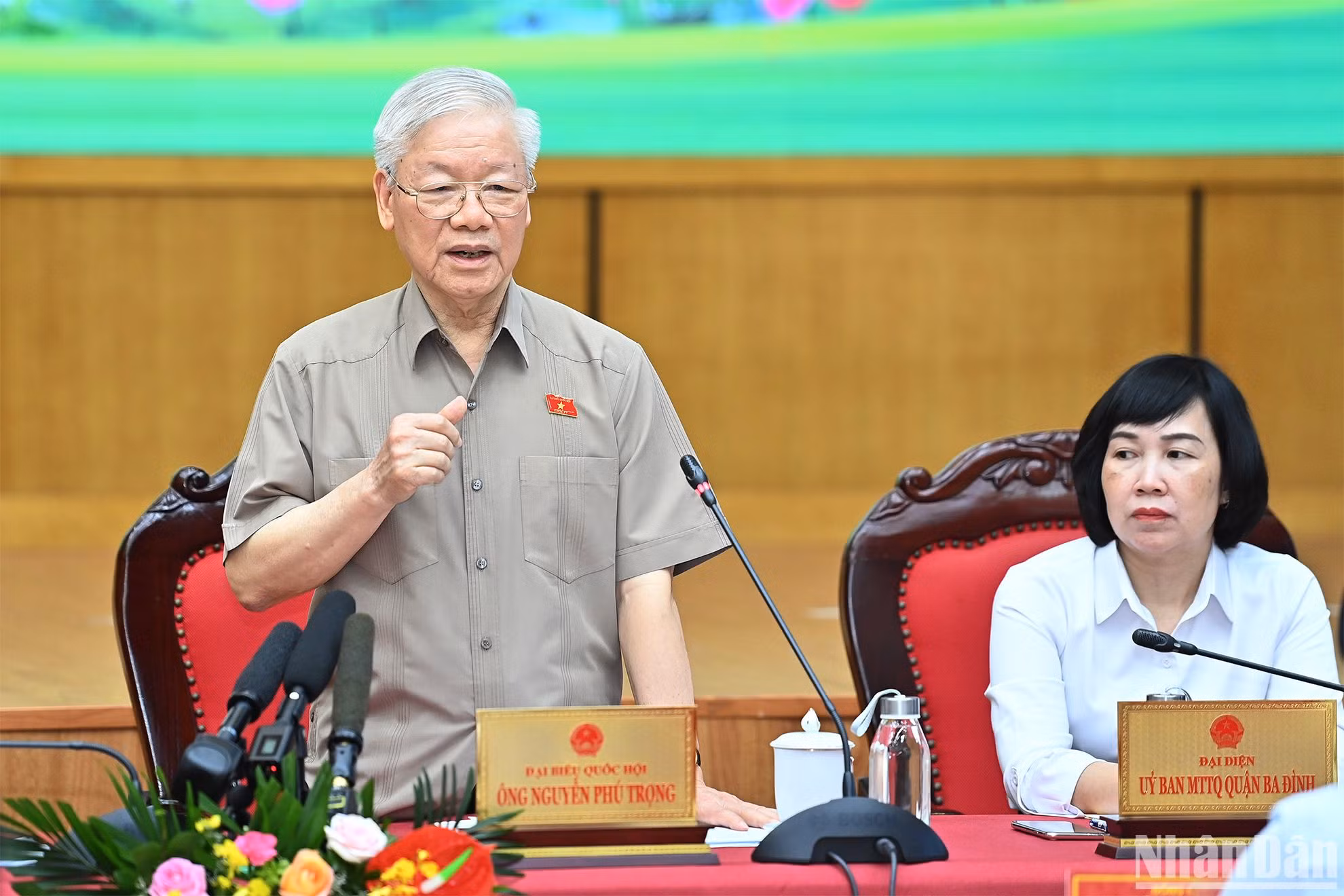 Khi nói về phòng, chống tham nhũng thì Tổng Bí thư luôn kiên quyết. Khi nói về phòng, chống tham nhũng thì Tổng Bí thư luôn kiên quyết.