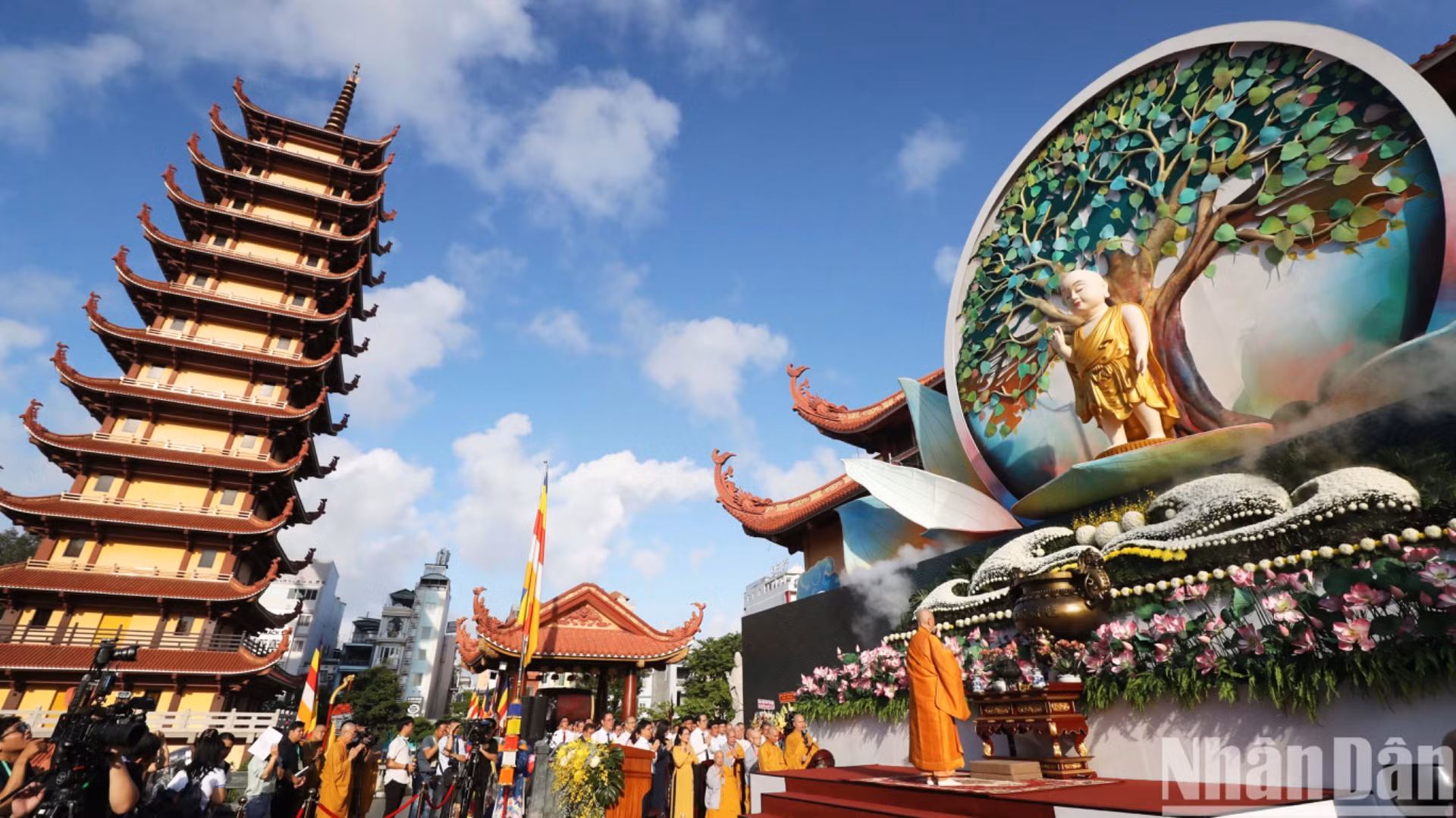 Đại lễ Phật đản Phật lịch 2569, dương lịch 2025 là một mùa Đại lễ đặc biệt với cộng đồng Phật giáo tại Thành phố Hồ Chí Minh.