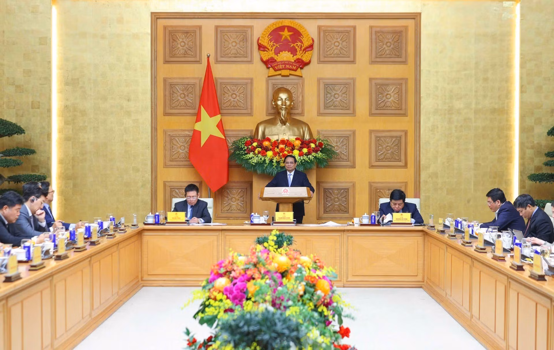 Thủ tướng Phạm Minh Chính phát biểu tại cuộc tọa đàm với các doanh nghiệp Hàn Quốc. Ảnh: Dương Giang/TTXVN