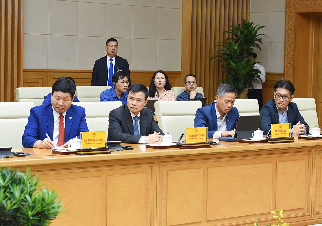 Đại diện lãnh đạo tập đoàn công nghệ của Việt Nam tham dự buổi tiếp.
