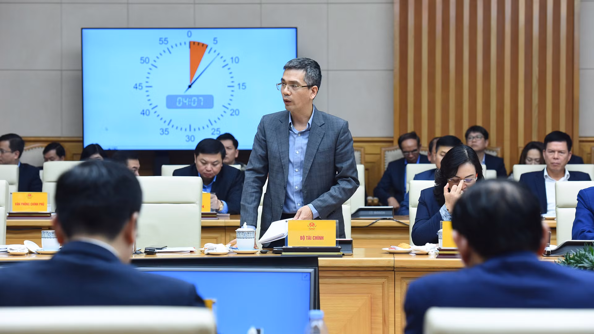 Đại diện lãnh đạo Bộ Tài Chính phát biểu.