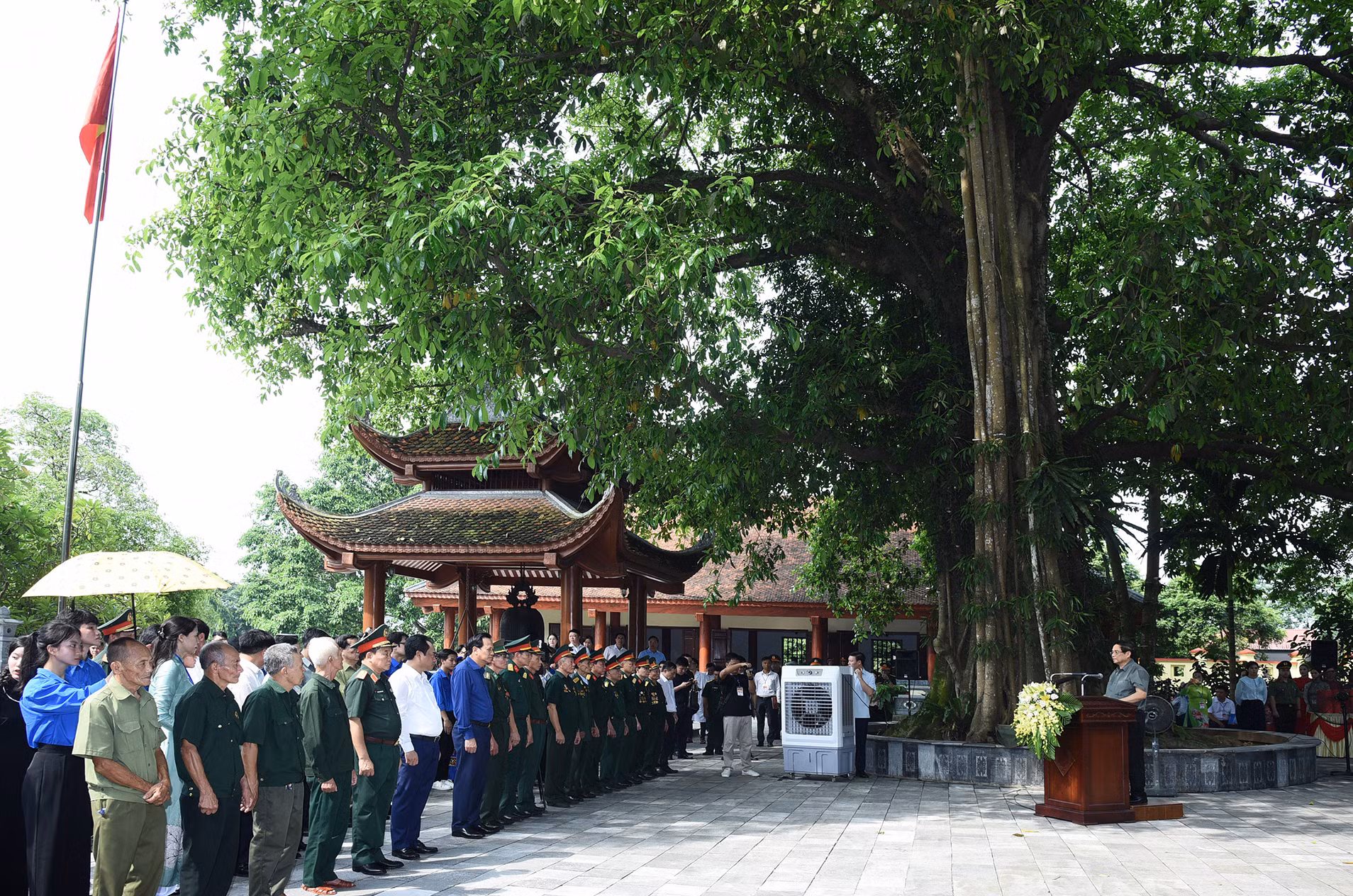 Khu di tích lịch sử quốc gia 27/7 là nơi vào ngày 27/7/1947 diễn ra cuộc mít-tinh trọng thể gồm 300 cán bộ, bộ đội và đại diện các tầng lớp nhân dân địa phương họp mặt nghe công bố bức thư của Bác Hồ, ghi nhận sự ra đời Ngày Thương binh-Liệt sĩ.