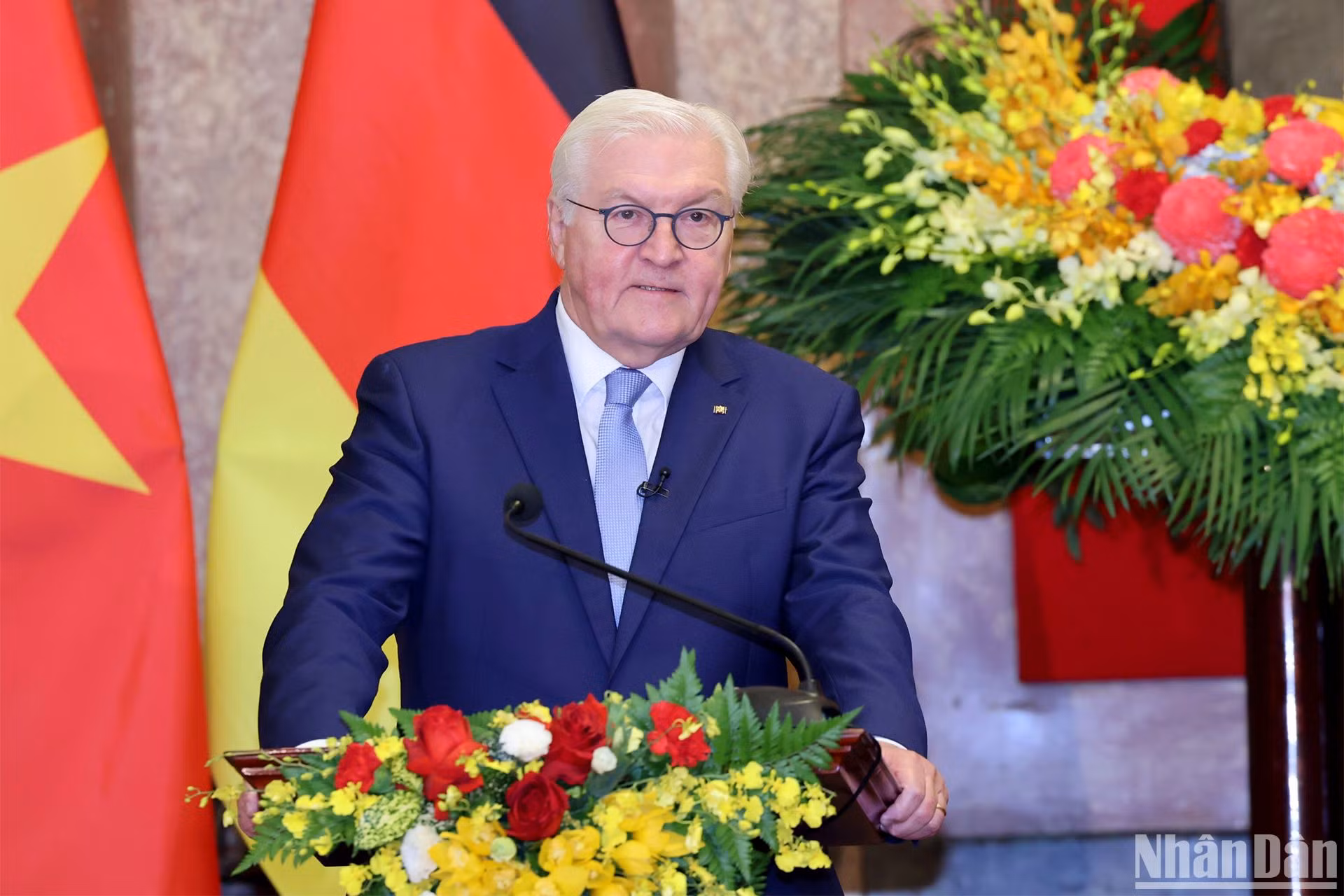 Tổng thống Cộng hòa Liên bang Đức Frank-Walter Steinmeier phát biểu tại cuộc gặp gỡ báo chí.