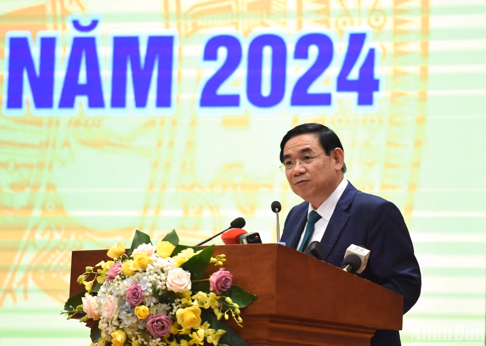 Đại diện lãnh đạo Ngân hàng Thương mại cổ phần Đầu tư và Phát triển Việt Nam phát biểu. Đại diện lãnh đạo Ngân hàng Thương mại cổ phần Đầu tư và Phát triển Việt Nam phát biểu.