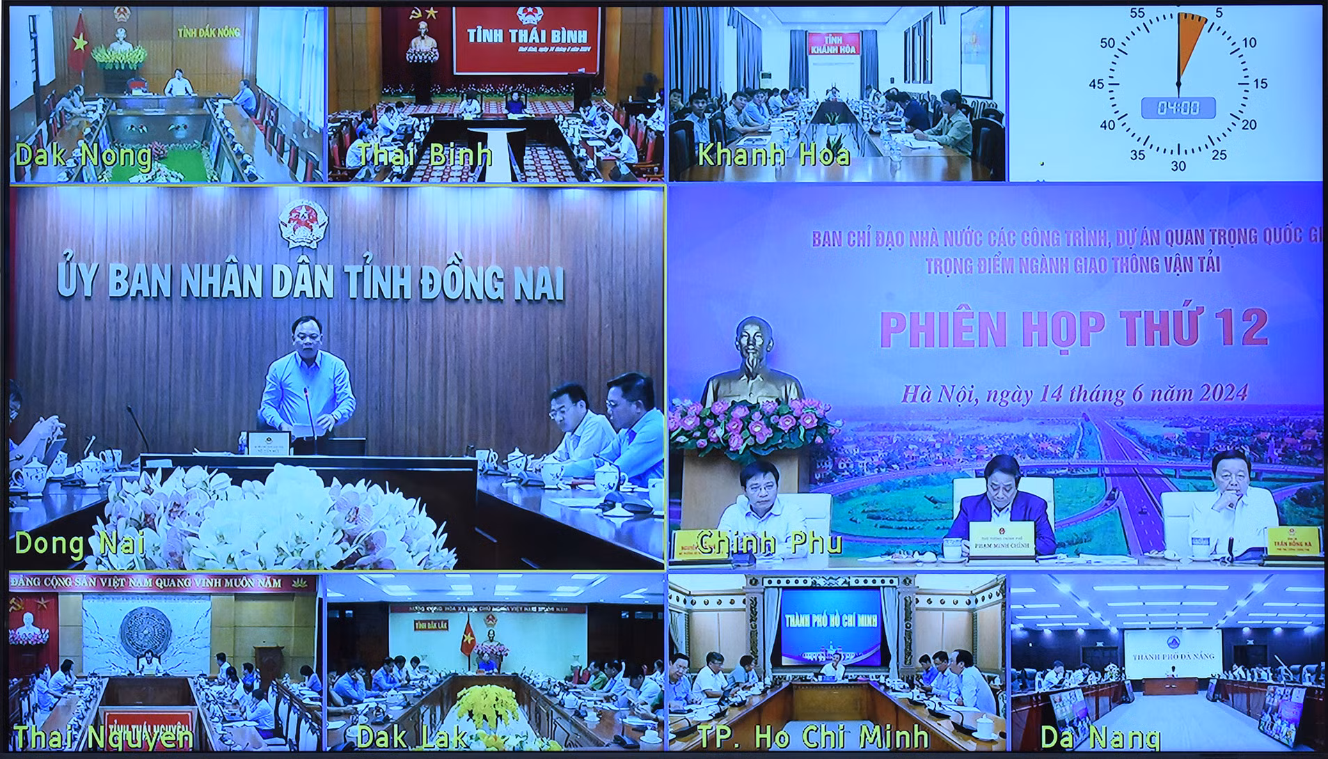 Phiên họp thứ 12 của Ban Chỉ đạo được truyền trực tuyến tới 44 tỉnh, thành phố có các dự án giao thông trọng điểm đi qua.