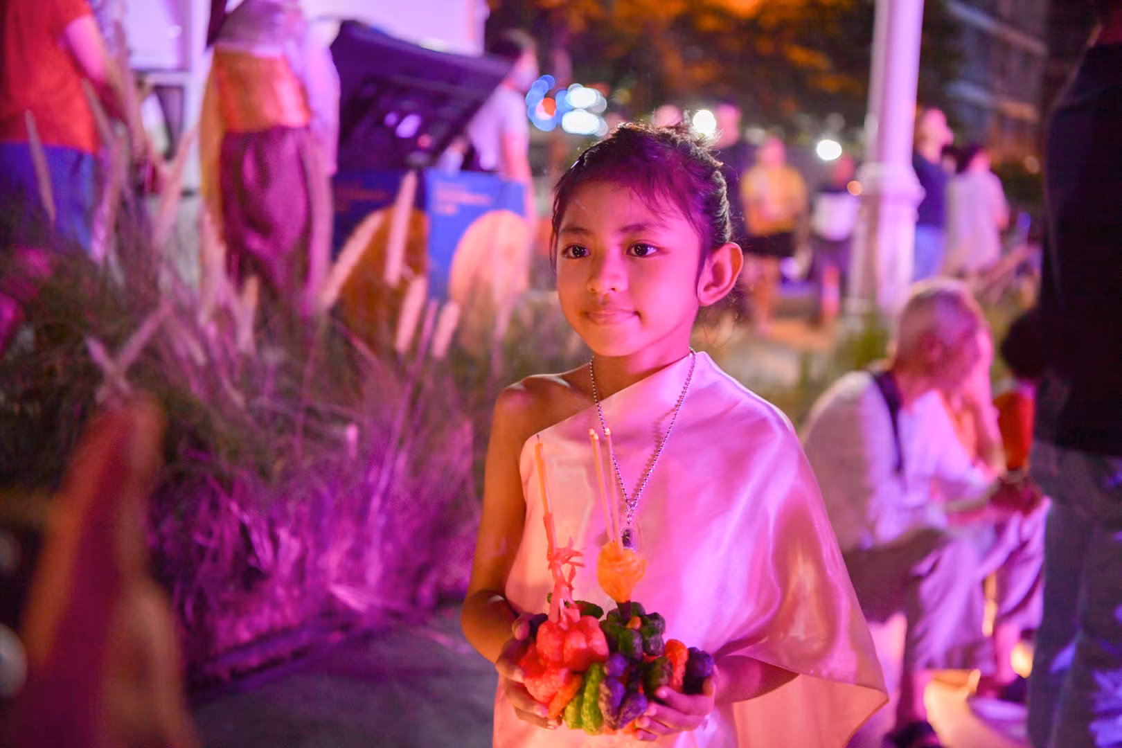 Bộ Văn hóa Thái Lan đang thúc đẩy để lễ hội Loy Krathong được ghi danh trong danh sách di sản văn hóa phi vật thể của Tổ chức Giáo dục, Khoa học và Văn hóa của Liên hợp quốc (UNESCO). Bộ Văn hóa Thái Lan đang thúc đẩy để lễ hội Loy Krathong được ghi danh trong danh sách di sản văn hóa phi vật thể của Tổ chức Giáo dục, Khoa học và Văn hóa của Liên hợp quốc (UNESCO).