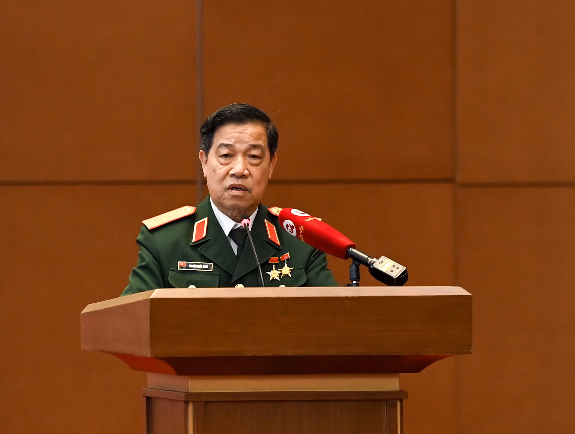 Đại diện Đoàn đại biểu người có công Trung đoàn 271 Quân khu Trị Thiên phát biểu tại buổi gặp mặt. Đại diện Đoàn đại biểu người có công Trung đoàn 271 Quân khu Trị Thiên phát biểu tại buổi gặp mặt.
