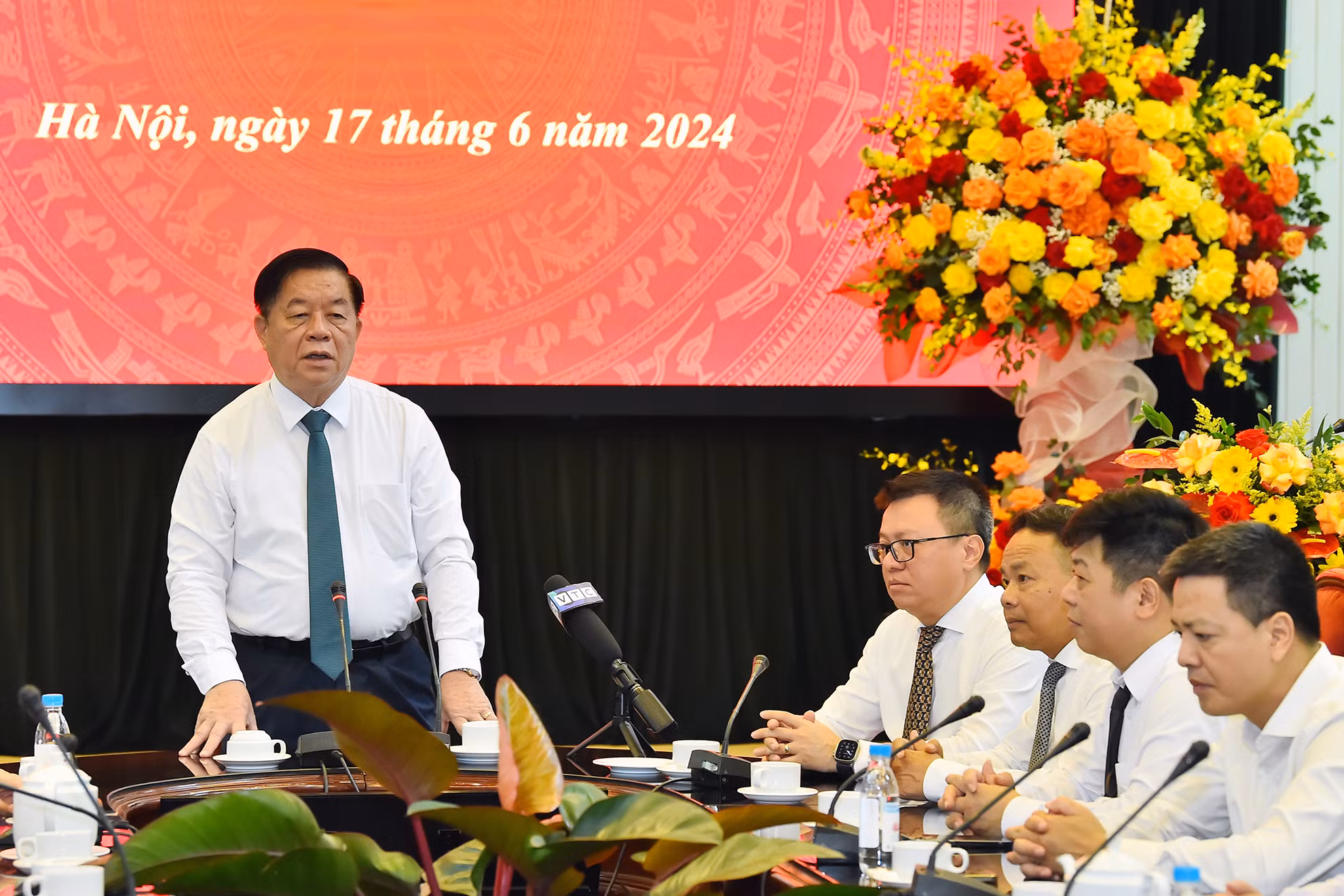 Tại buổi làm việc, Trưởng Ban Tuyên giáo Trung ương Nguyễn Trọng Nghĩa đã ghi nhận và đánh giá cao kết quả công tác tuyên truyền mà Báo Nhân Dân đạt được trong thời gian qua, đặc biệt là Đợt tuyên truyền kỷ niệm 70 năm Chiến thắng Điện Biên Phủ.