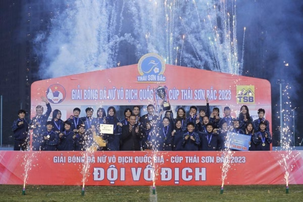 Thành phố Hồ Chí Minh I có lần thứ 12 chiến thắng tại Giải vô địch bóng đá nữ quốc gia. (Ảnh: VFF)