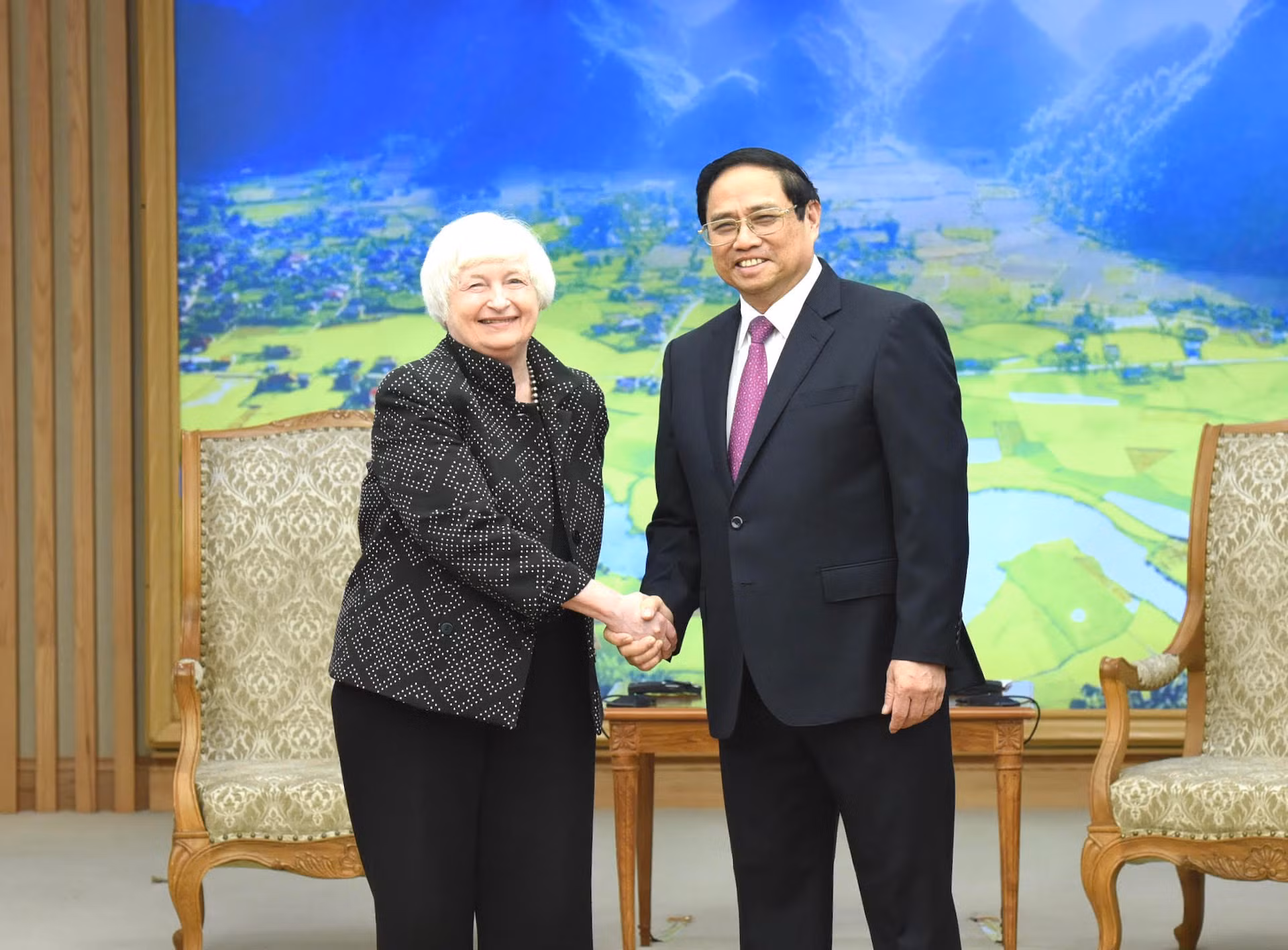 Thủ tướng Phạm Minh Chính tiếp Bộ trưởng Tài chính Hoa Kỳ Janet Yellen. Thủ tướng Phạm Minh Chính tiếp Bộ trưởng Tài chính Hoa Kỳ Janet Yellen.