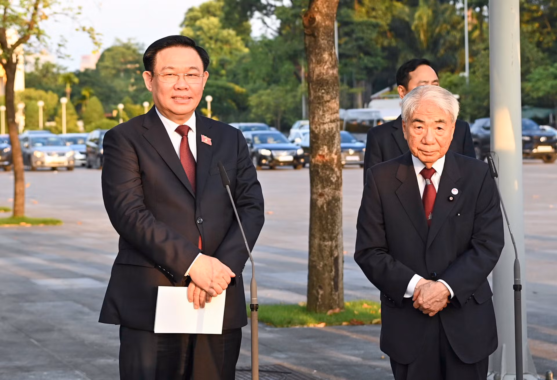 Chủ tịch Quốc hội Vương Đình Huệ phát biểu tại buổi lễ.