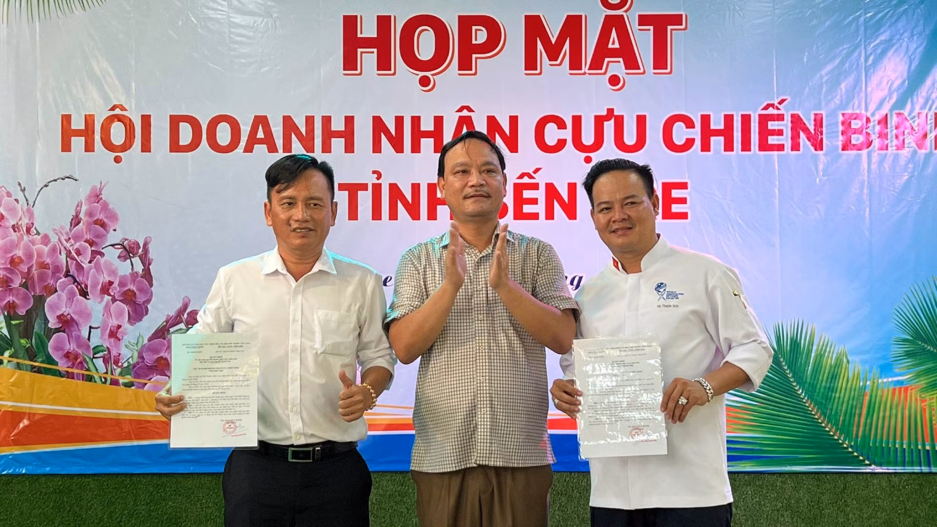 Hội doanh nhân Cựu chiến binh tỉnh Bến Tre thường xuyên họp mặt để chia sẻ kinh nghiệm trong sản xuất và giúp nhau phát triển kinh tế.