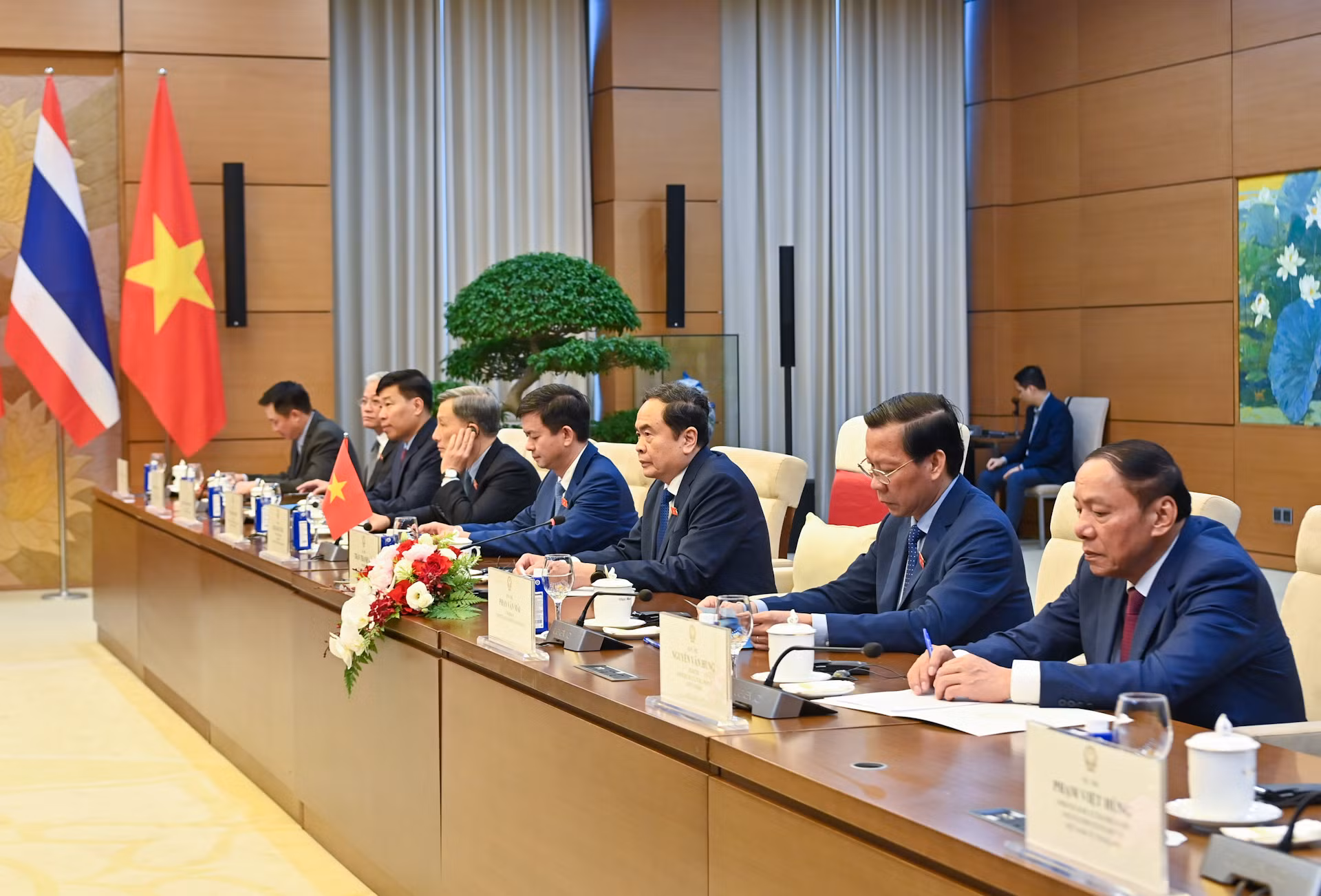 Chủ tịch Quốc hội Trần Thanh Mẫn và các đại biểu Việt Nam tại hội kiến. (Ảnh: DUY LINH)