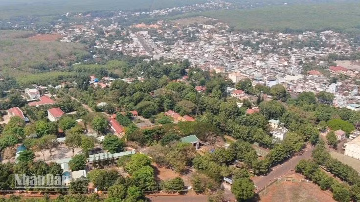 Một góc huyện biên giới Lộc Ninh, tỉnh Bình Phước. Một góc huyện biên giới Lộc Ninh, tỉnh Bình Phước.