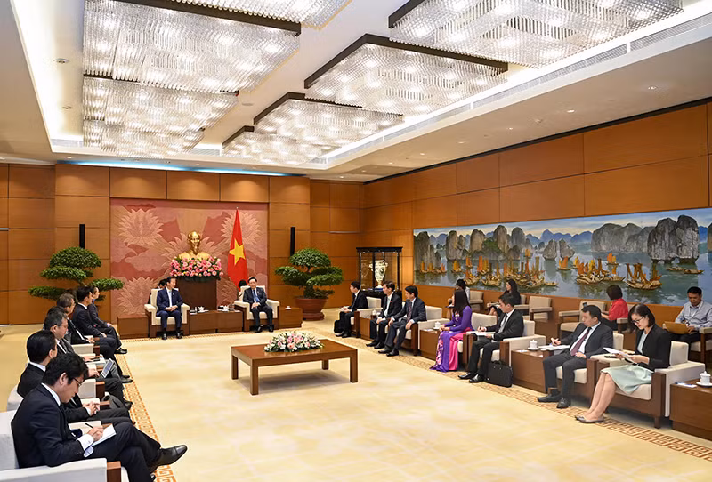 Quang cảnh buổi tiếp tại Nhà Quốc hội.