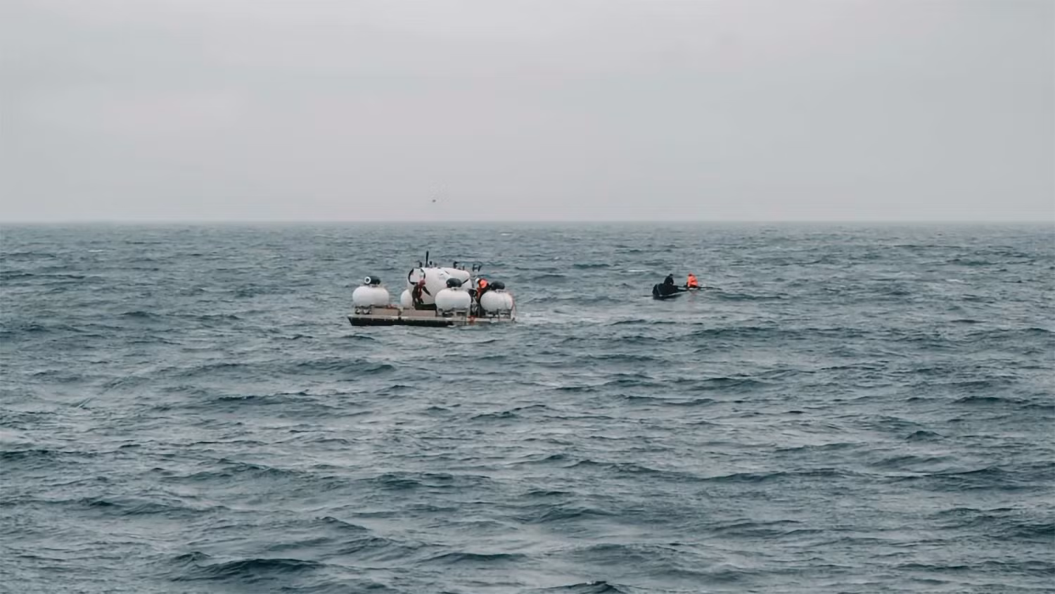 Tàu Titan chuẩn bị tiến hành cuộc thám hiểm xác tàu Titanic, ngày 18/6/2023. (Ảnh: Getty Images)