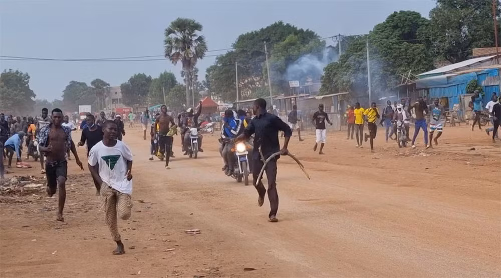 Biểu tình tại Moundou, Cộng hòa Chad, ngày 20/10/2022. (Ảnh: Reuters) Biểu tình tại Moundou, Cộng hòa Chad, ngày 20/10/2022. (Ảnh: Reuters)