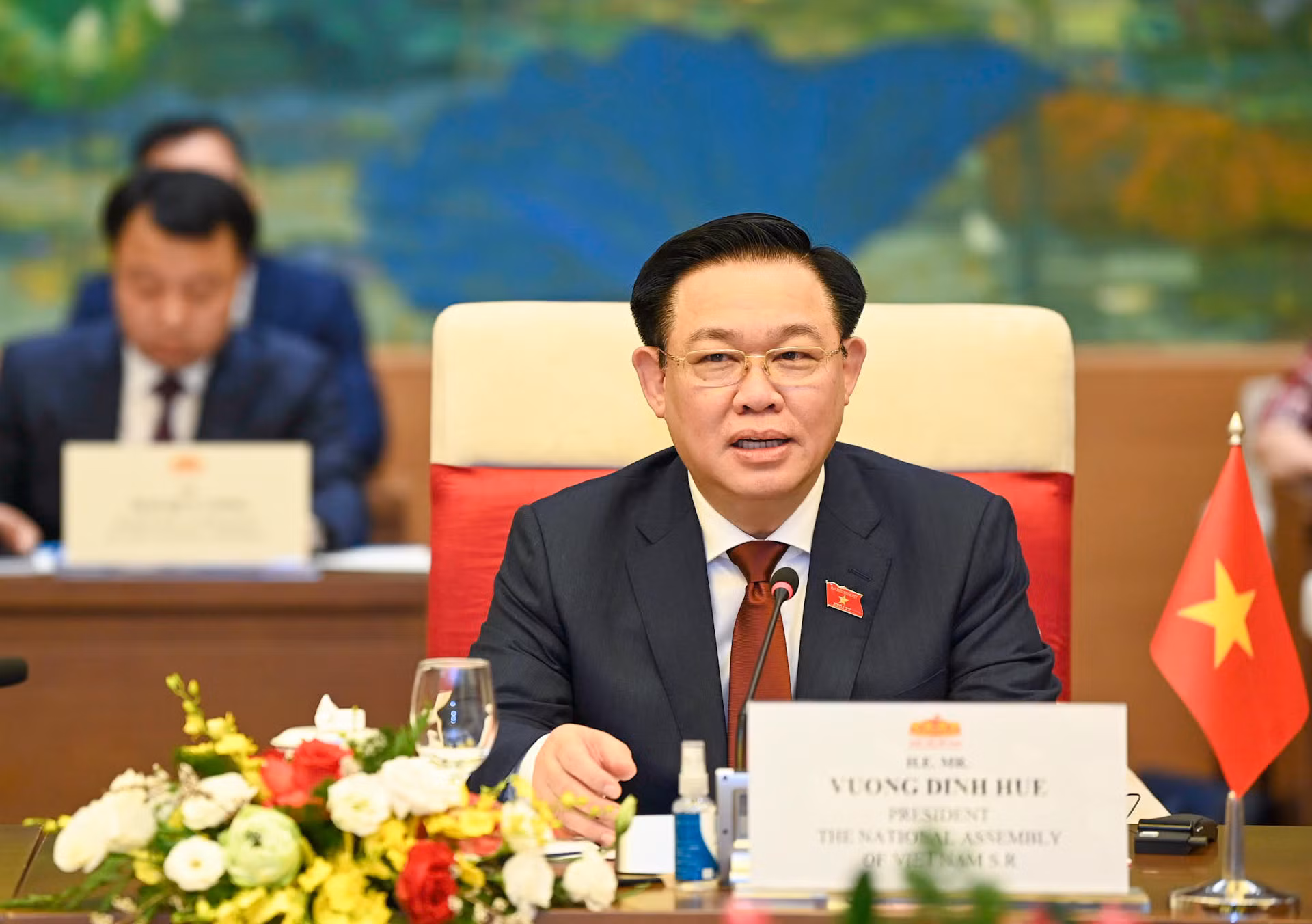 Chủ tịch Quốc hội Vương Đình Huệ phát biểu tại buổi hội kiến.