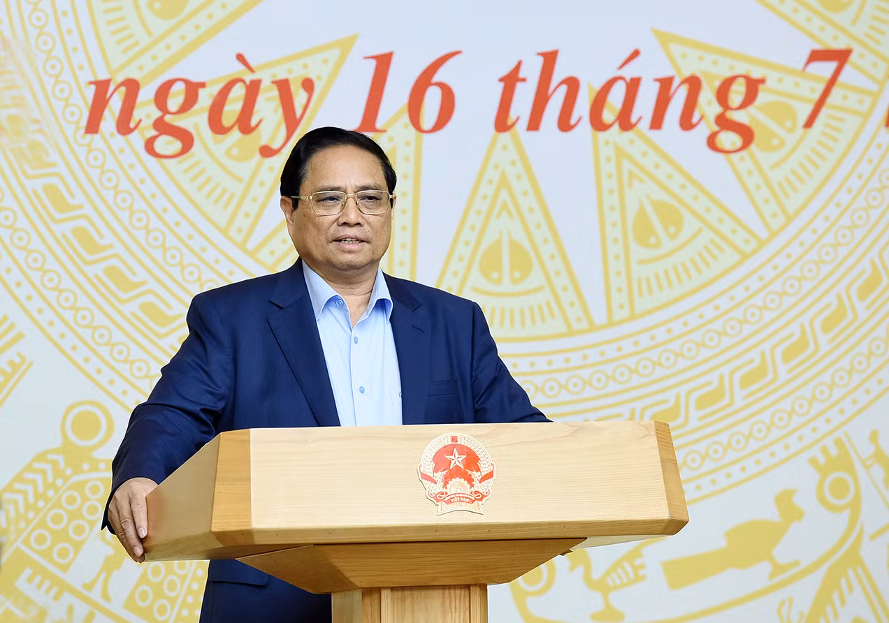 Thủ tướng Phạm Minh Chính phát biểu tại Hội nghị thúc đẩy đầu tư công năm 2024.