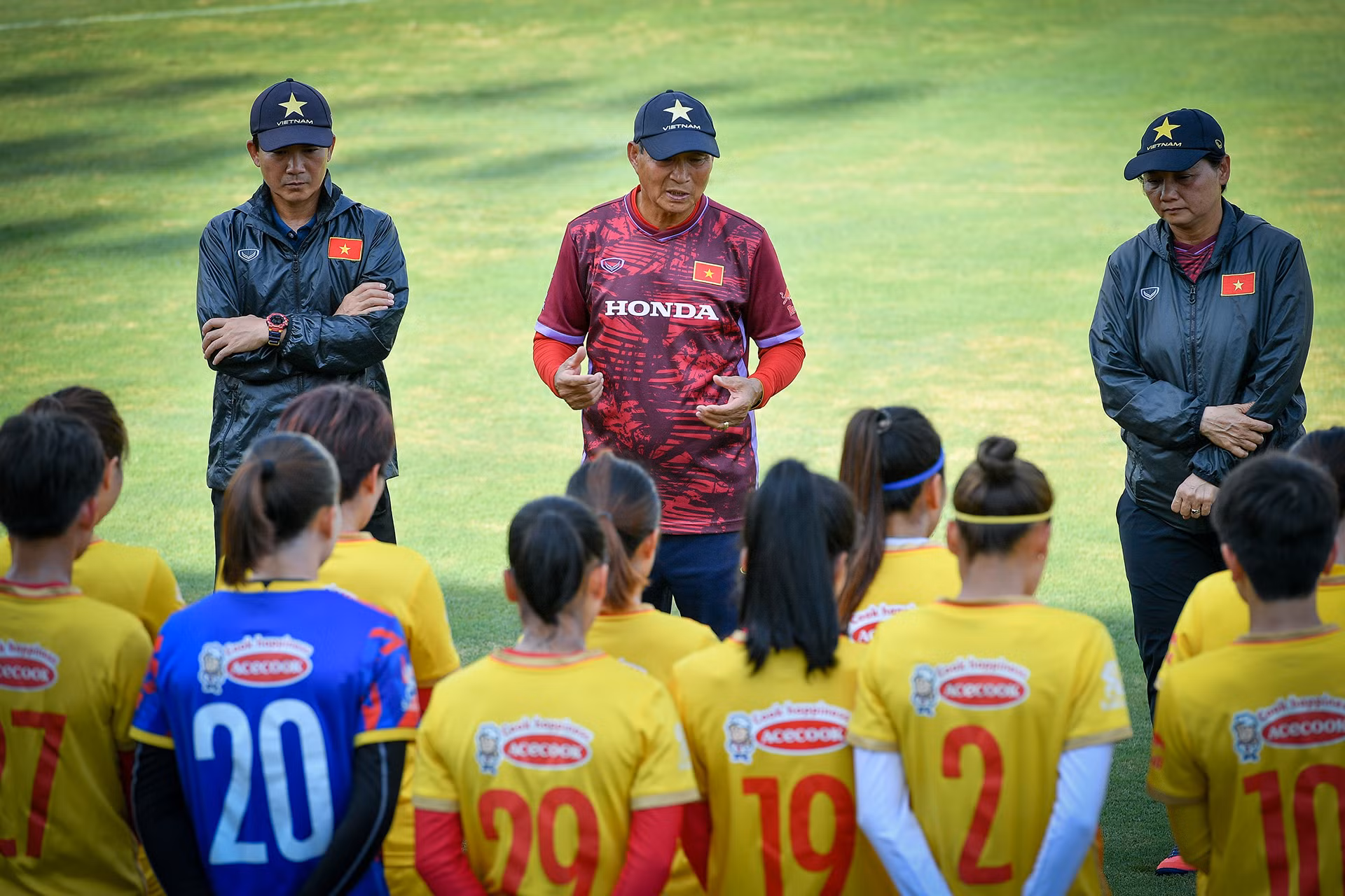 [Ảnh] Tuyển nữ Việt Nam nỗ lực tập luyện hướng tới World Cup ảnh 9