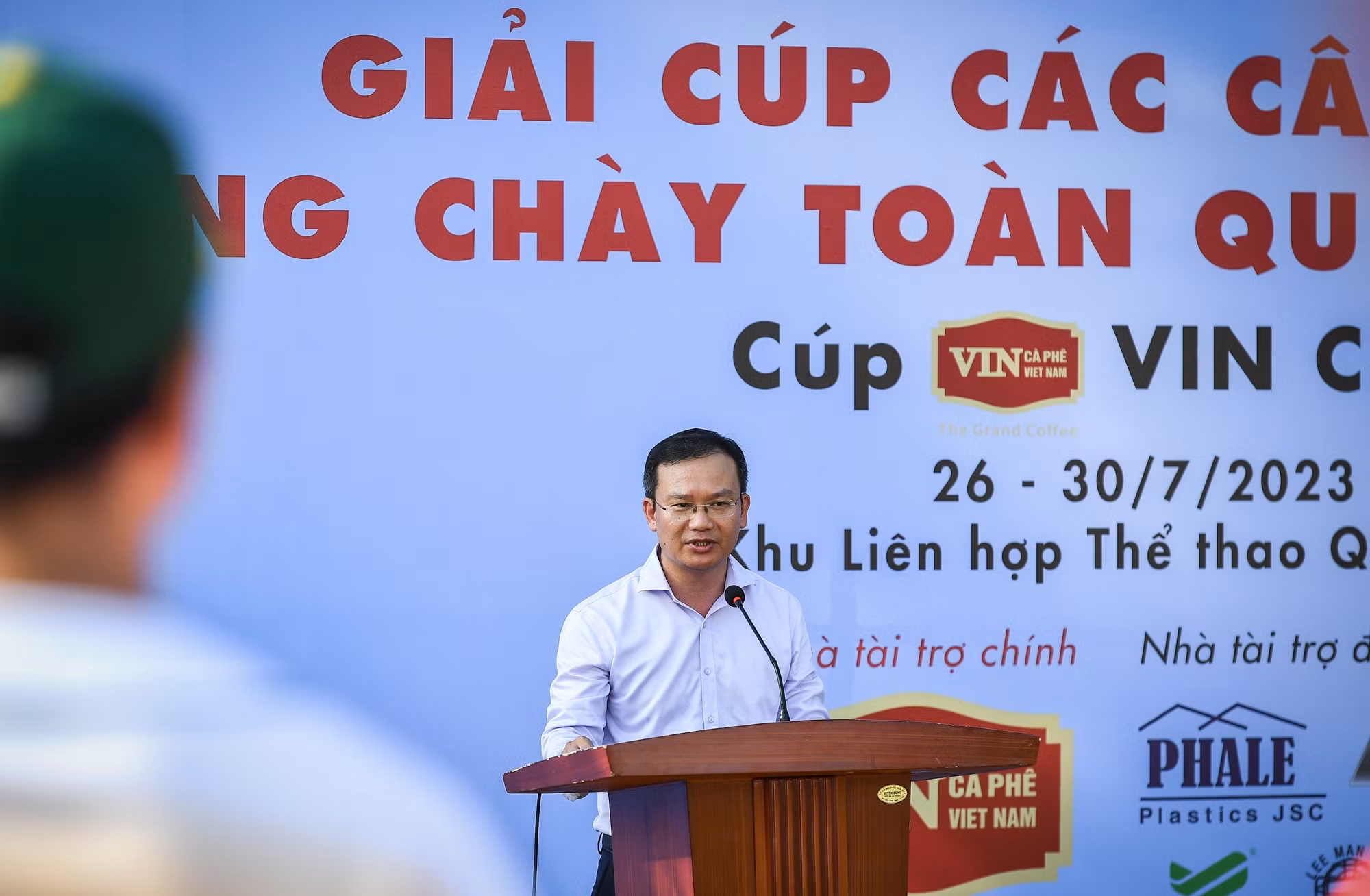 Ông Nguyễn Hồng Minh, Phó Cục trưởng Cục Thể dục Thể thao phát biểu tại Lễ khai mạc.