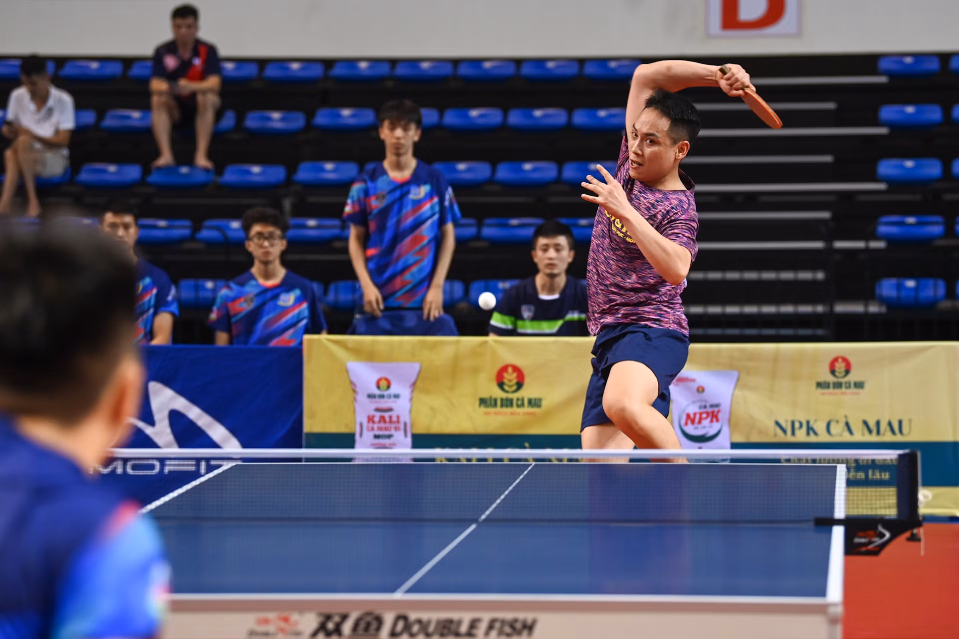 Lê Tiến Đạt trưởng thành từ lò đào tạo Quân đội, anh đã có thời gian từng giải nghệ nhưng nay đã trở lại đầu quân cho Hà Nội T&amp;T.