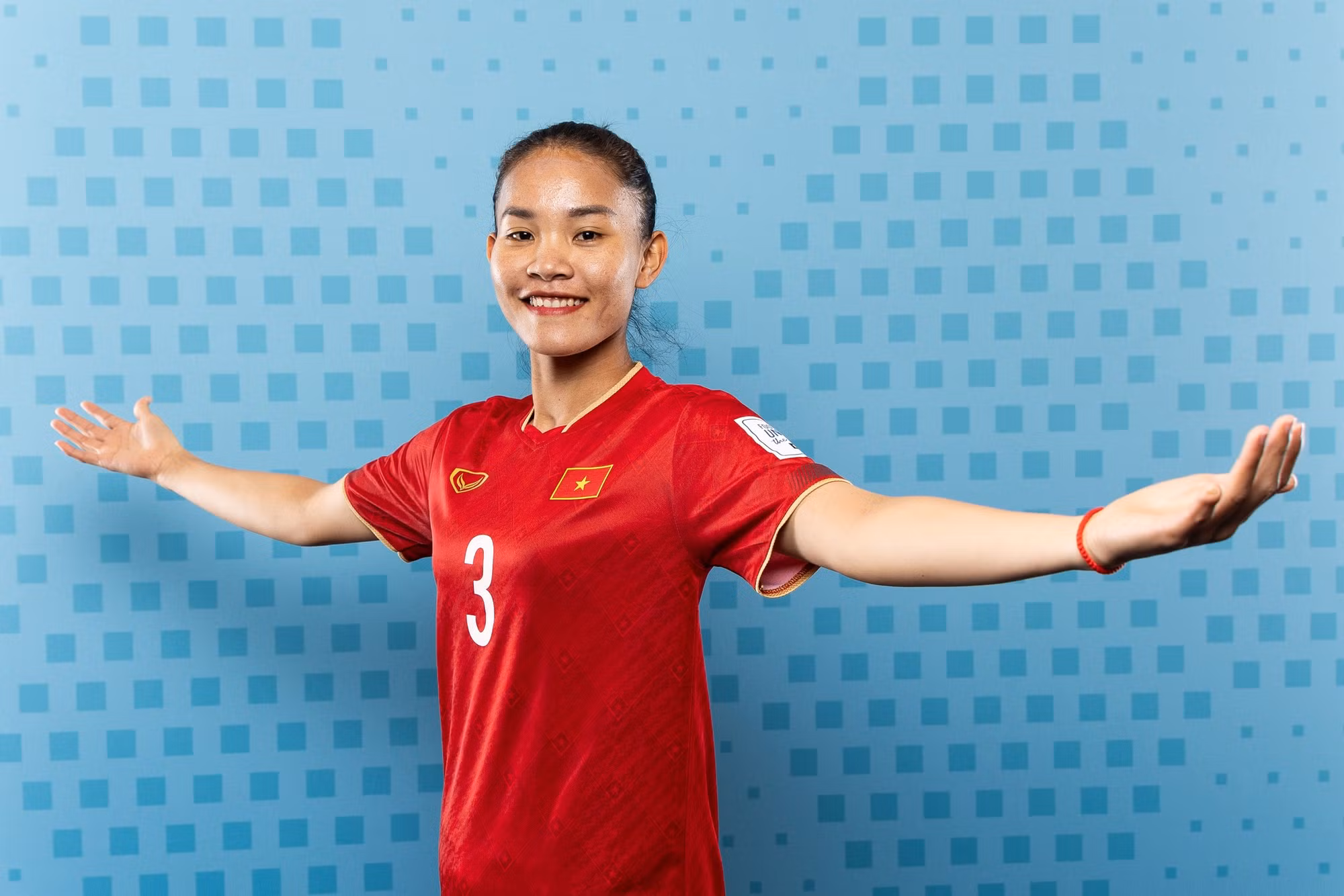 Hậu vệ Chương Thị Kiều (Trung tâm Thể dục thể thao Quận 1, TP Hồ Chí Minh). Hậu vệ Chương Thị Kiều (Trung tâm Thể dục thể thao Quận 1, TP Hồ Chí Minh).