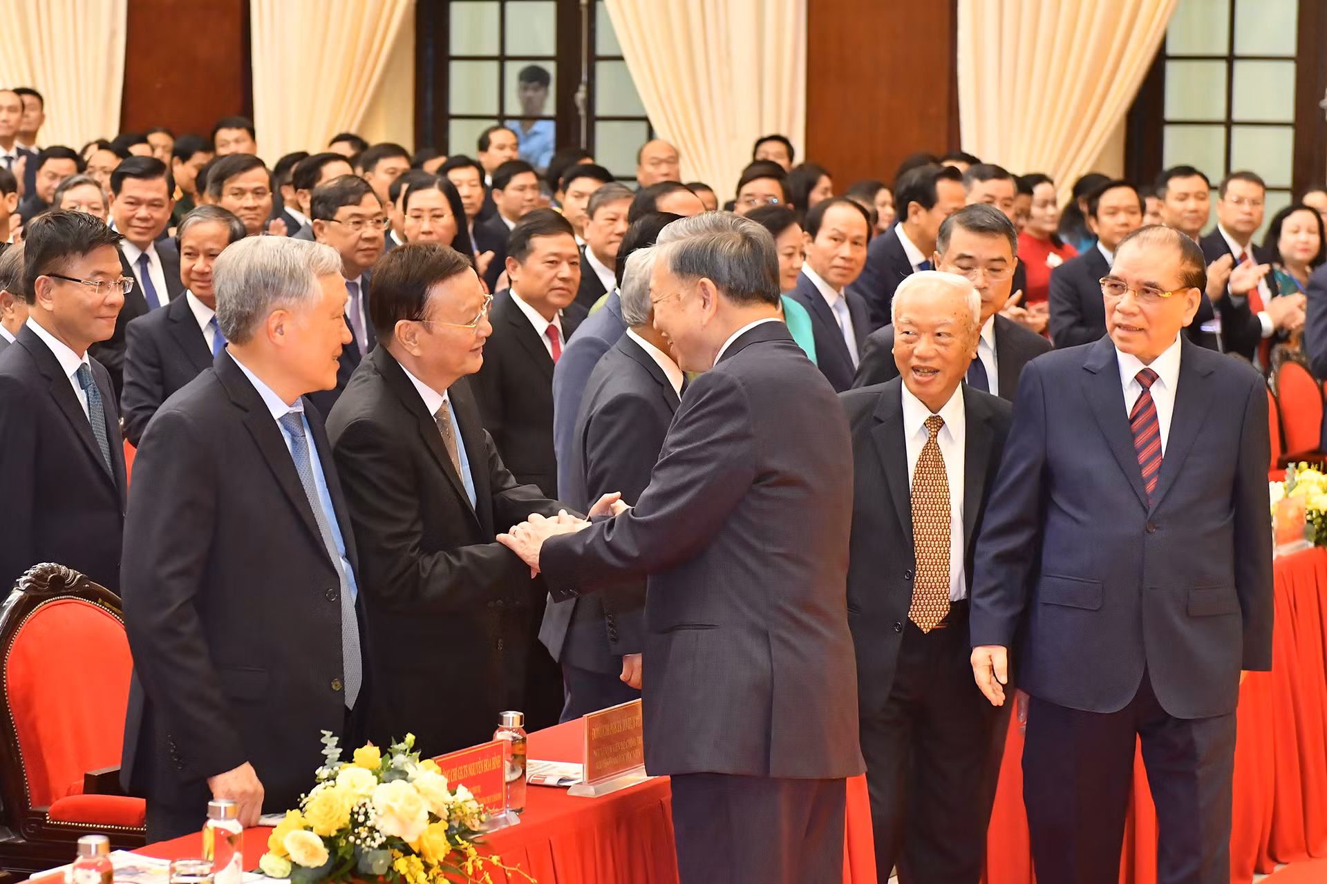 Tổng Bí thư, Chủ tịch nước Tô Lâm với các đại biểu tại Lễ kỷ niệm. Tổng Bí thư, Chủ tịch nước Tô Lâm với các đại biểu tại Lễ kỷ niệm.