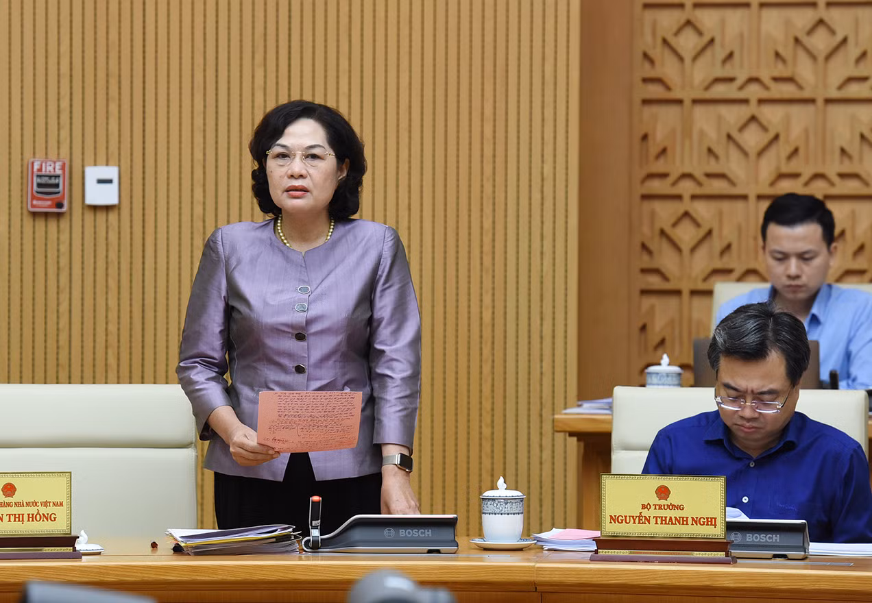 Thống đốc Ngân hàng Nhà nước Việt Nam Nguyễn Thị Hồng phát biểu.