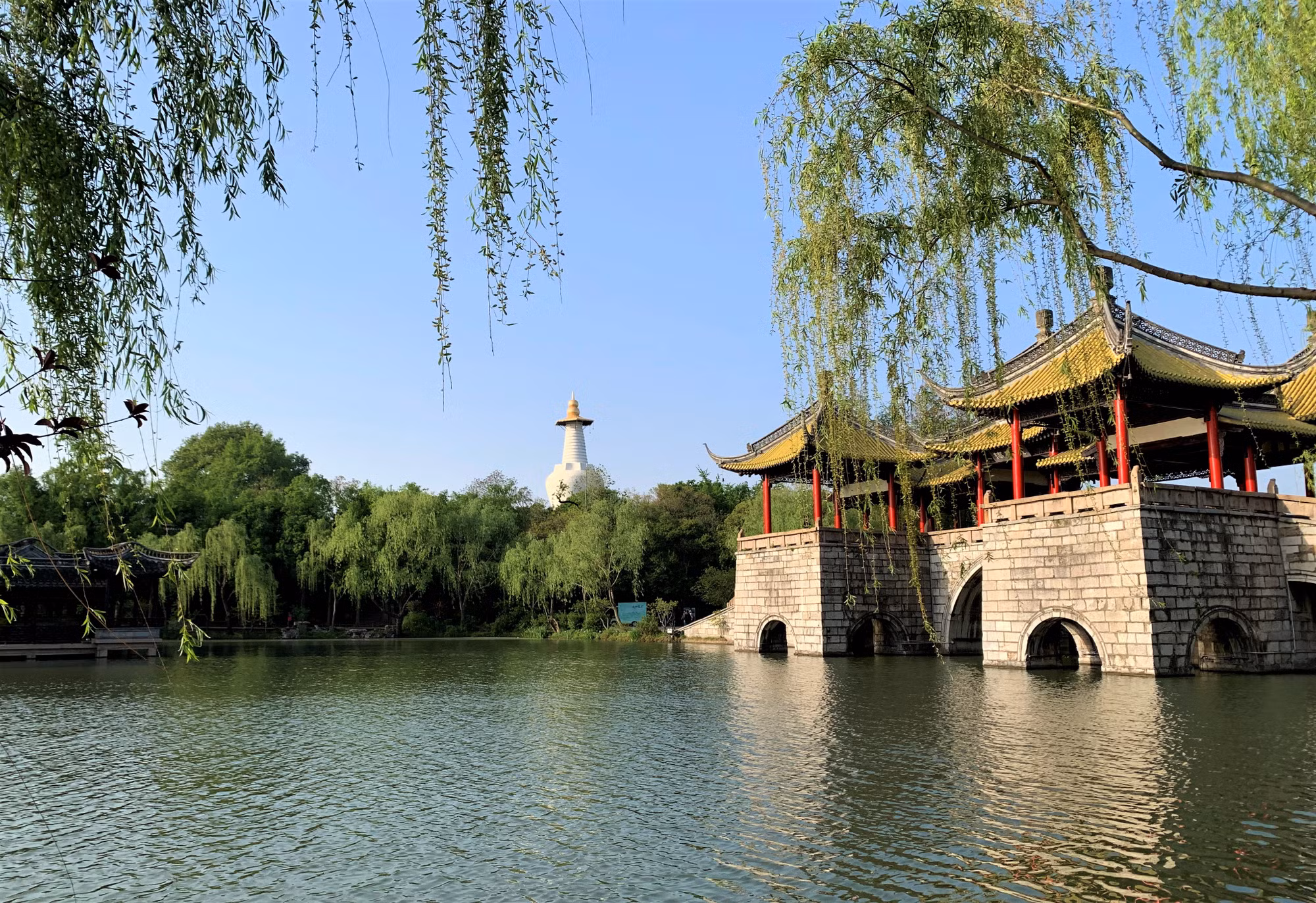 Tiểu Tây Hồ ở Dương Châu, Giang Tô, Trung Quốc. (Ảnh: HỮU HƯNG)