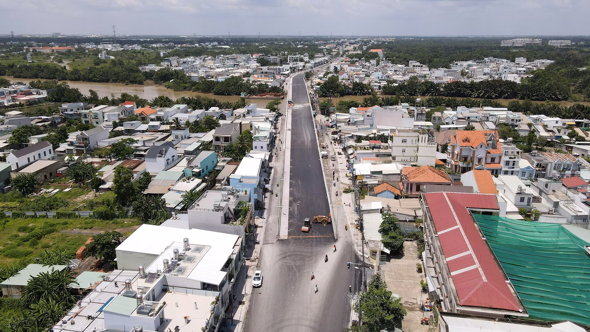 Cầu Long Kiểng là một trong những dự án giao thông quan trọng ở cửa ngõ phía nam Thành phố Hồ Chí Minh. Sau khi hoàn thành đưa vào sử dụng cầu Long Kiểng sẽ giúp kết nối tỉnh Long An, huyện Nhà Bè, quận 7 với trung tâm Thành phố Hồ Chí Minh.