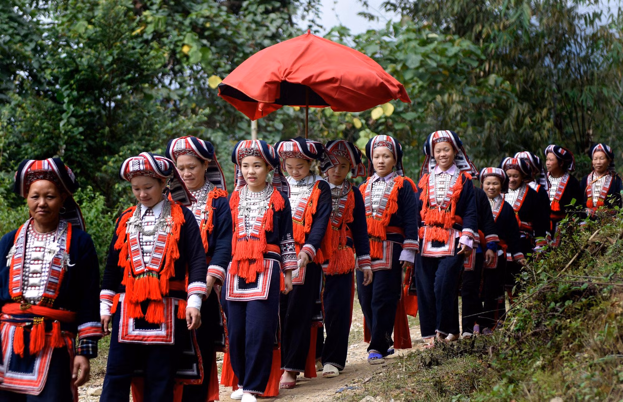 Người Dao đại bản. (Ảnh:TRẦN THÀNH ĐẠT) Người Dao đại bản. (Ảnh:TRẦN THÀNH ĐẠT)
