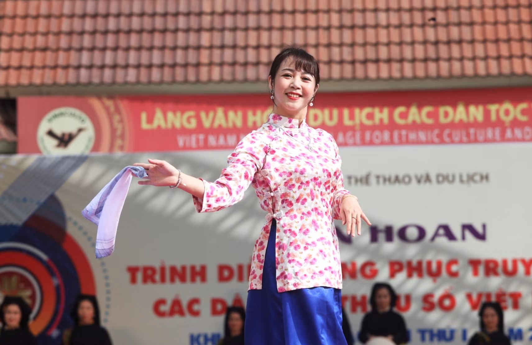 Dân tộc Hoa.