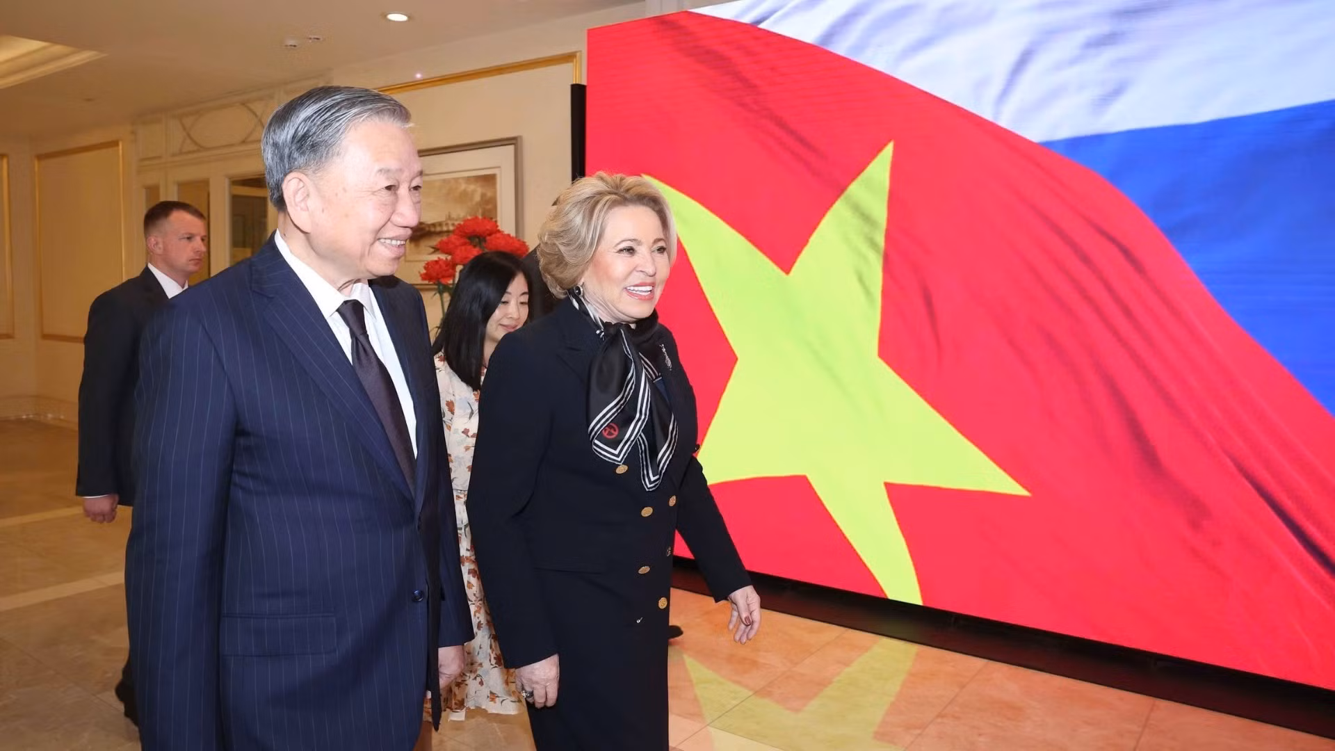 Tổng Bí thư Tô Lâm và Chủ tịch Hội đồng Liên bang, Quốc hội Liên bang Nga Valentina Matviyenko. (Ảnh: Thống Nhất/TTXVN)