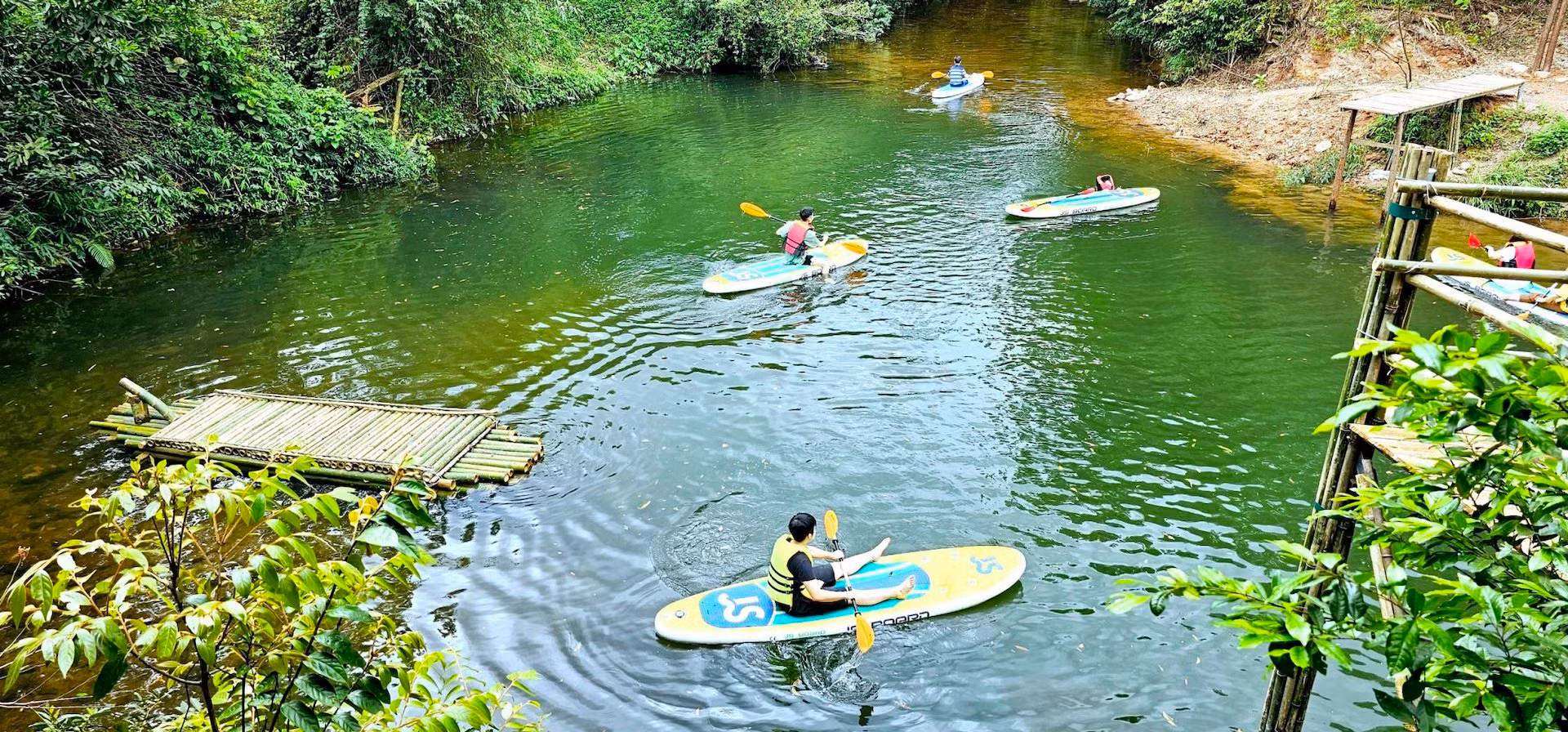 Khu du lịch Am Vap Farm Kỳ Thượng, thành phố Hạ Long hấp dẫn du khách đến trải nghiệm và khám phá.